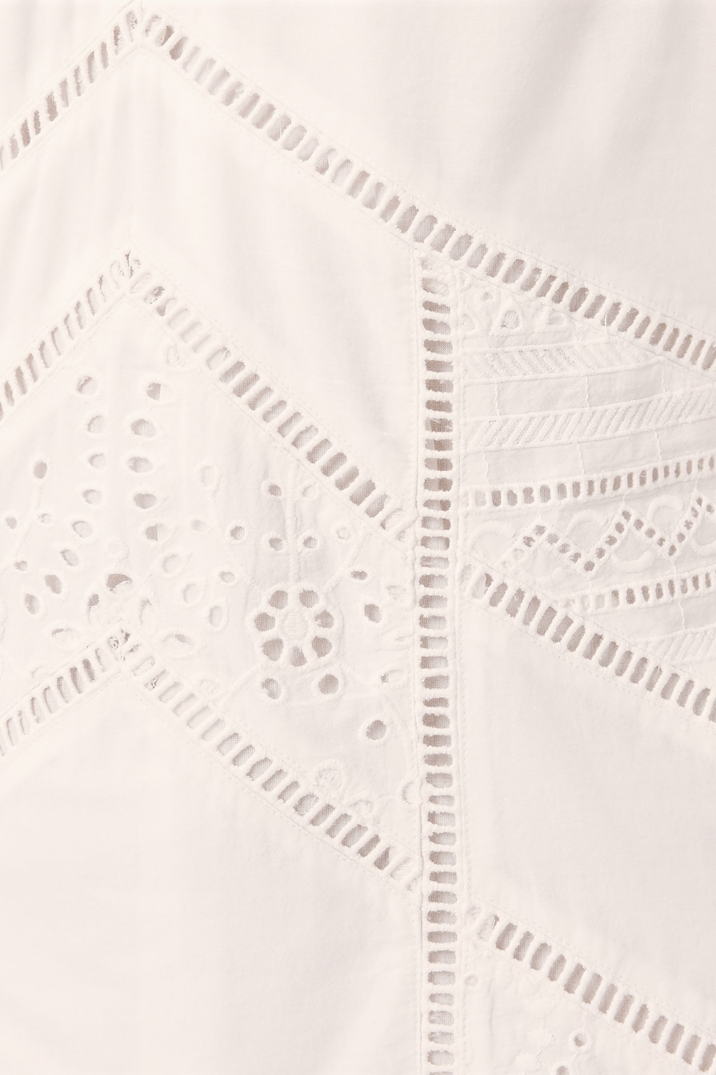 LUCI DRESS SNOW WHITE 8