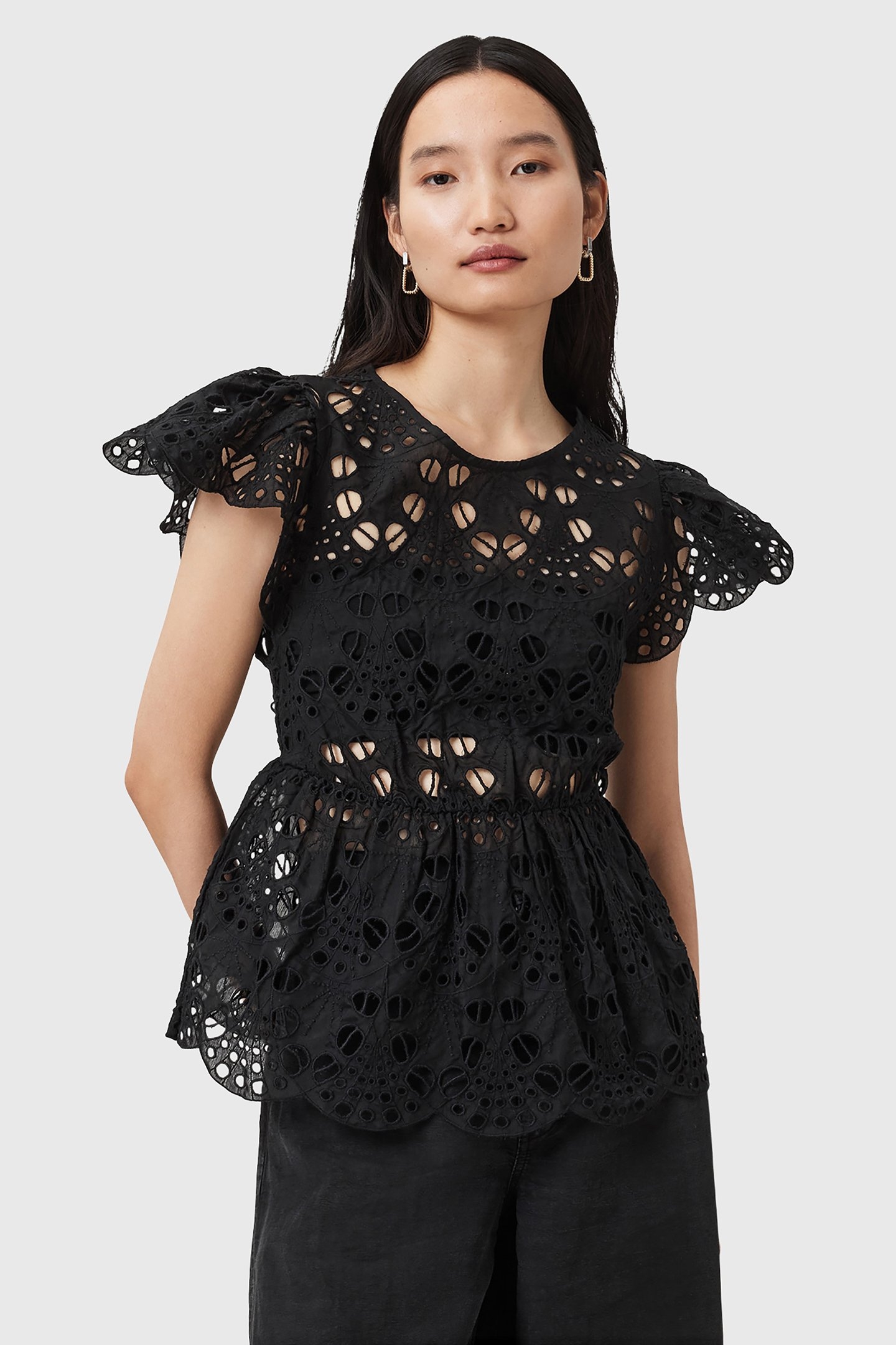 MEADOW EMB TOP BLACK 1