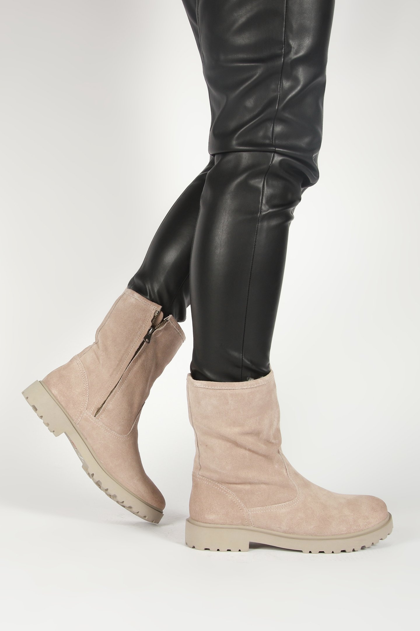 LOTTA WEATHERED TEAK 2