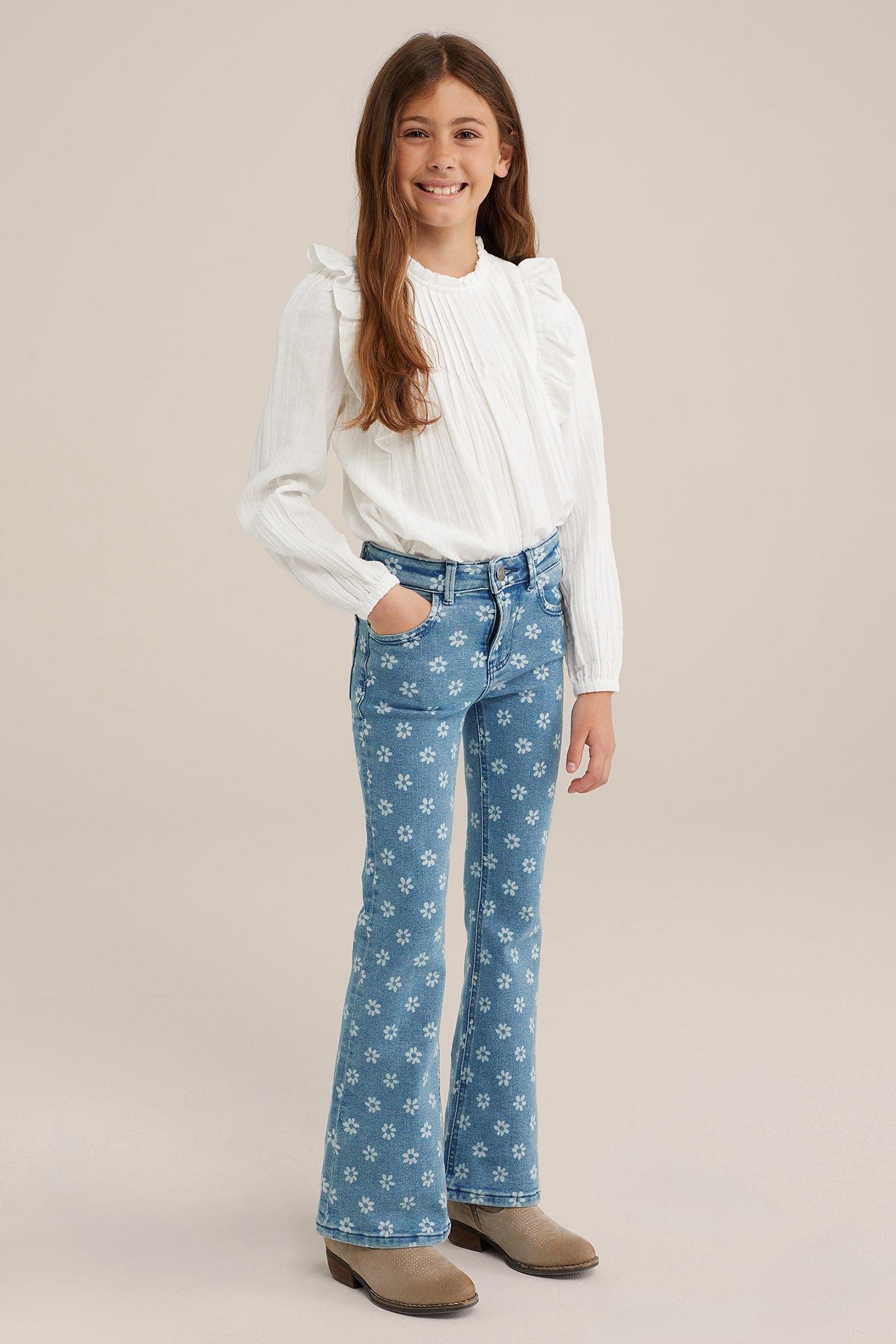 5-POCKET MID WAIST LIGHT BLUE 2