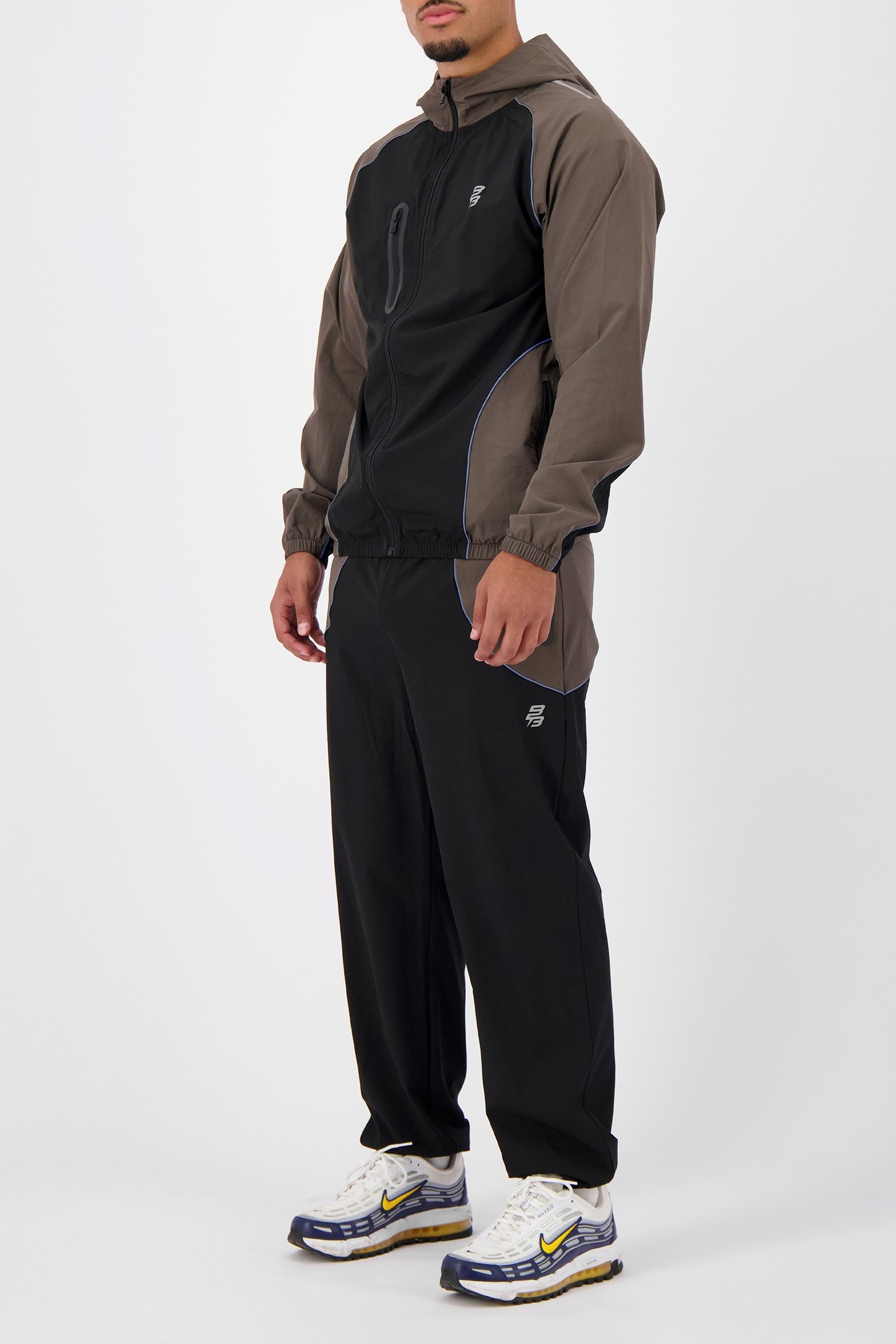 RFLCT TRACKPANTS BLACK 3