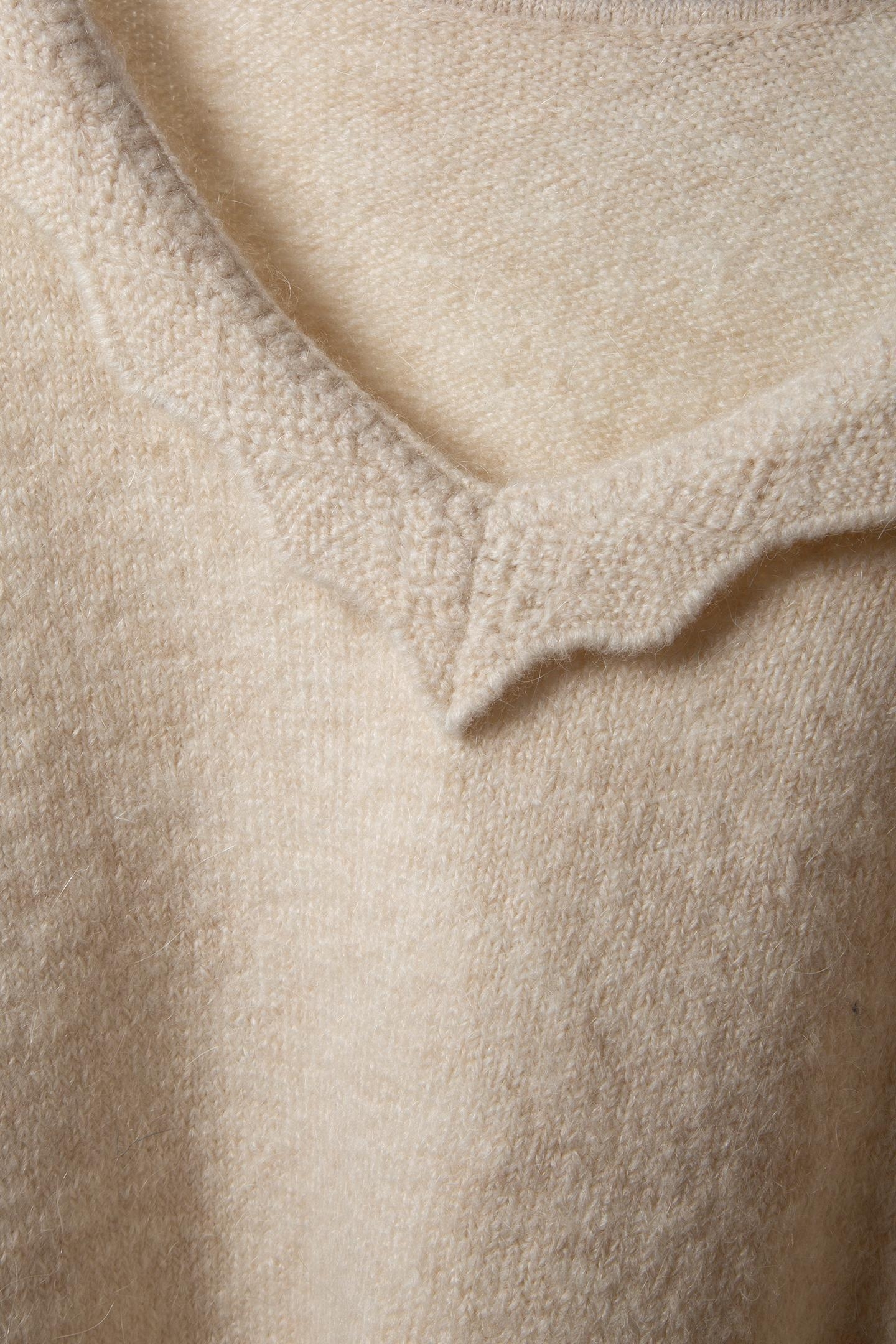 TZAR - IVORY KNIT SWEATER WITH LACE COLLAR, REVERSIBLE FRONT 6