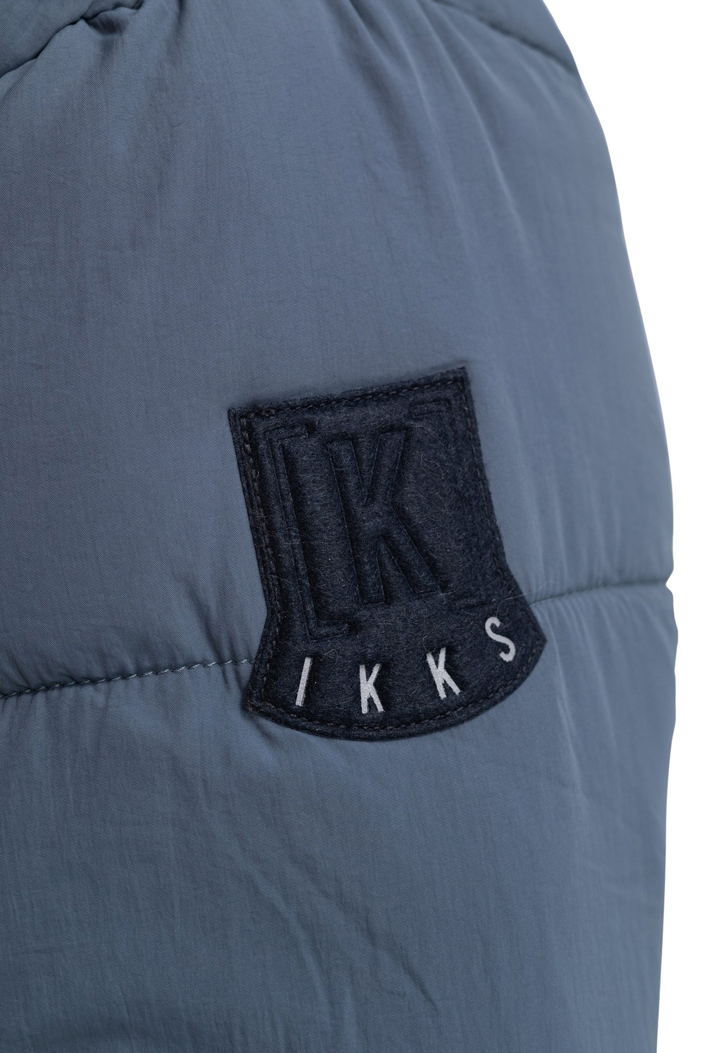 BOY'S BLUE PADDED JACKET WITH DOUBLE-ENTRY POCKETS 7