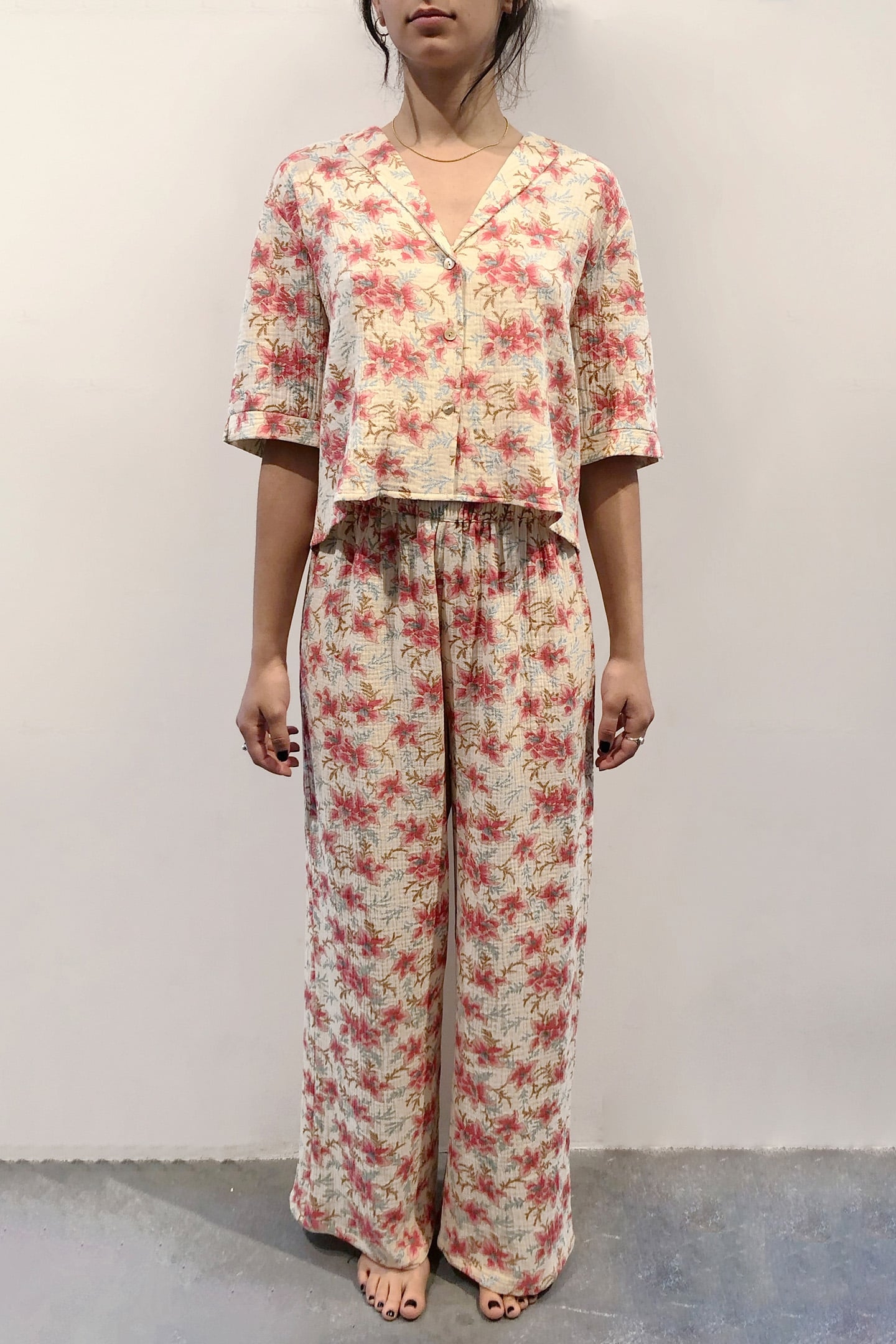 PAJAMAS TOP LOULOU RASPBERRY FLOWERS 1