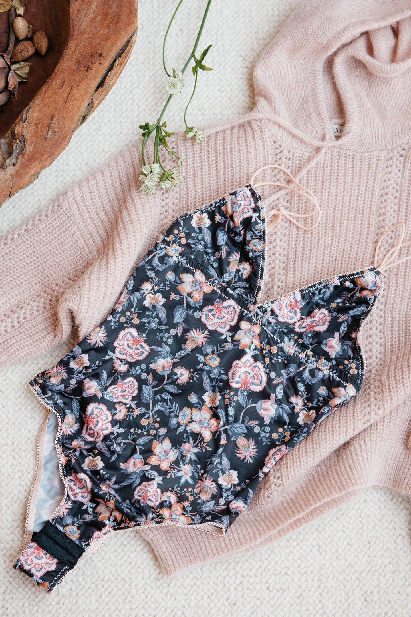 BODYSUIT LYLIA CHARCOAL TPICAL LOON 5