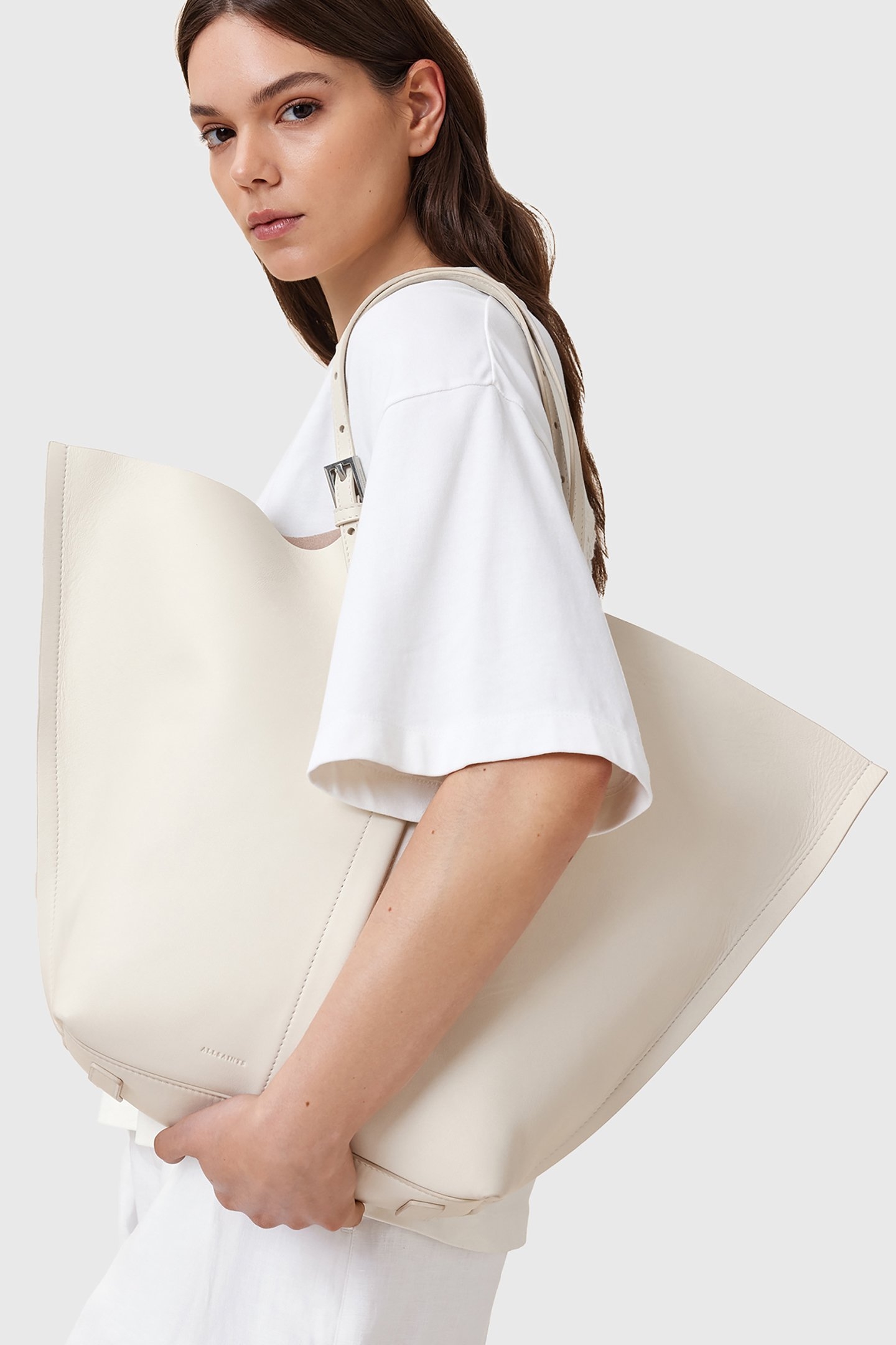 ARA E/W TOTE BIRCH WHITE 2