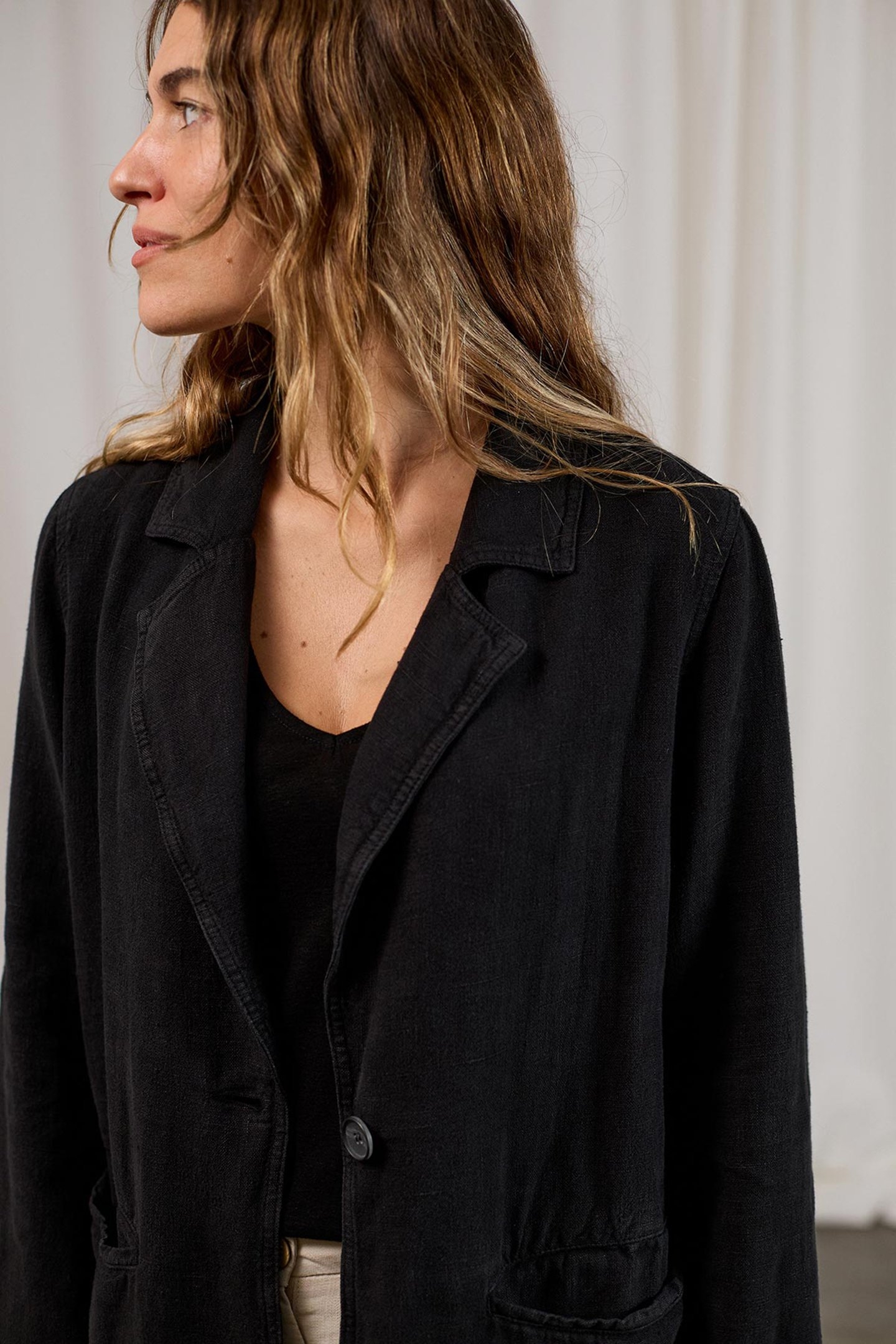 LELEIWI JACKETS BLACK 3