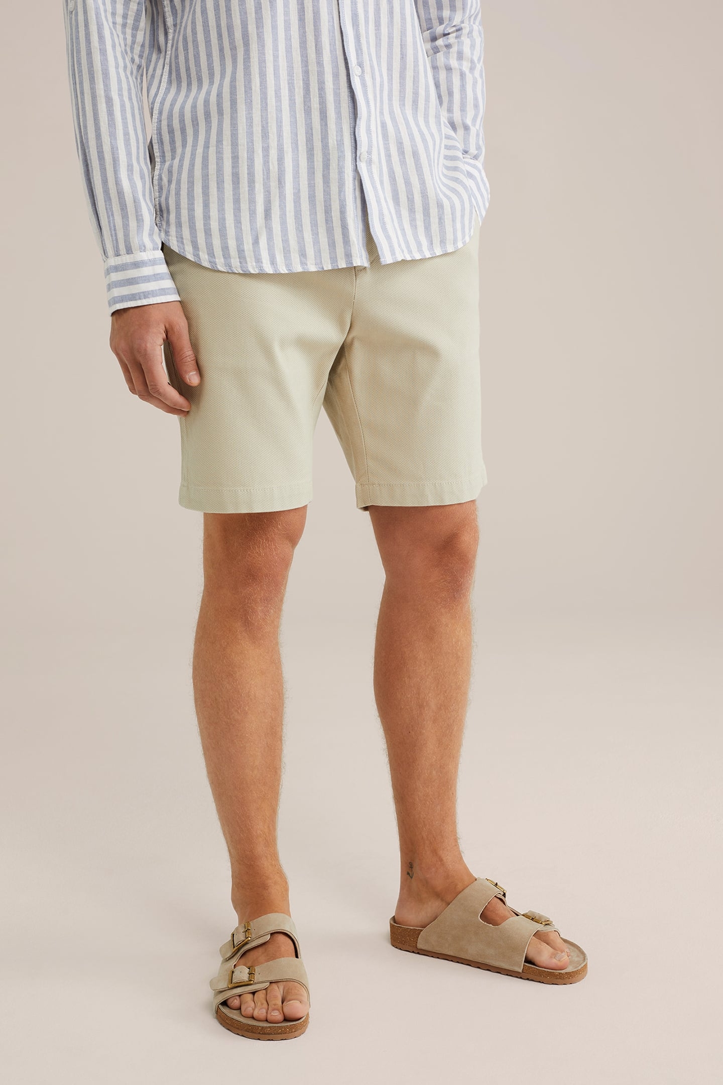SHORT BEIGE 1