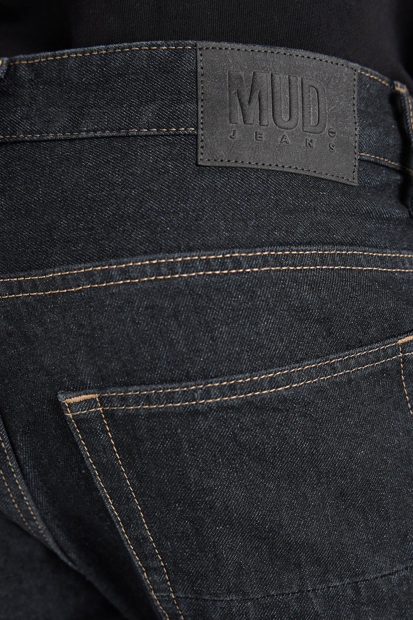 EASY MID TAPERED BLACK DIP 4