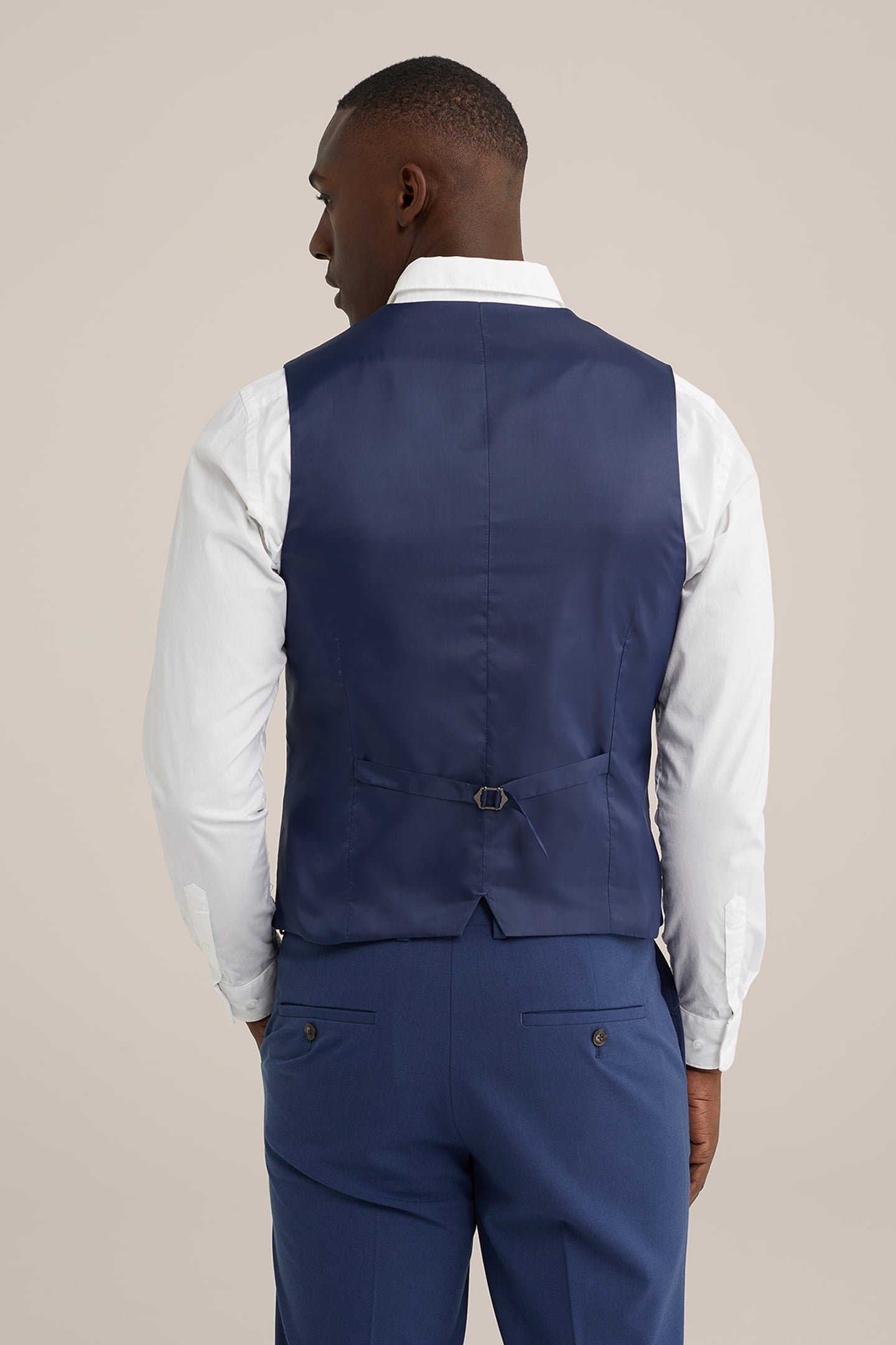 WAISTCOAT ICE BLUE 2