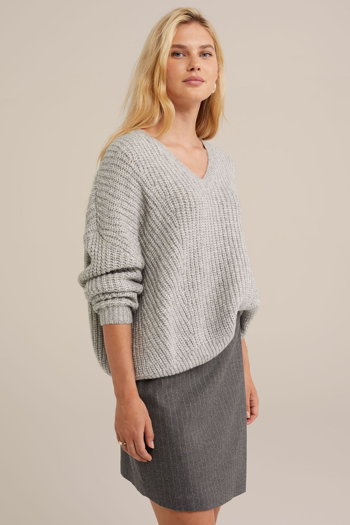 GEBREIDE TRUI LIGHT GREY 1