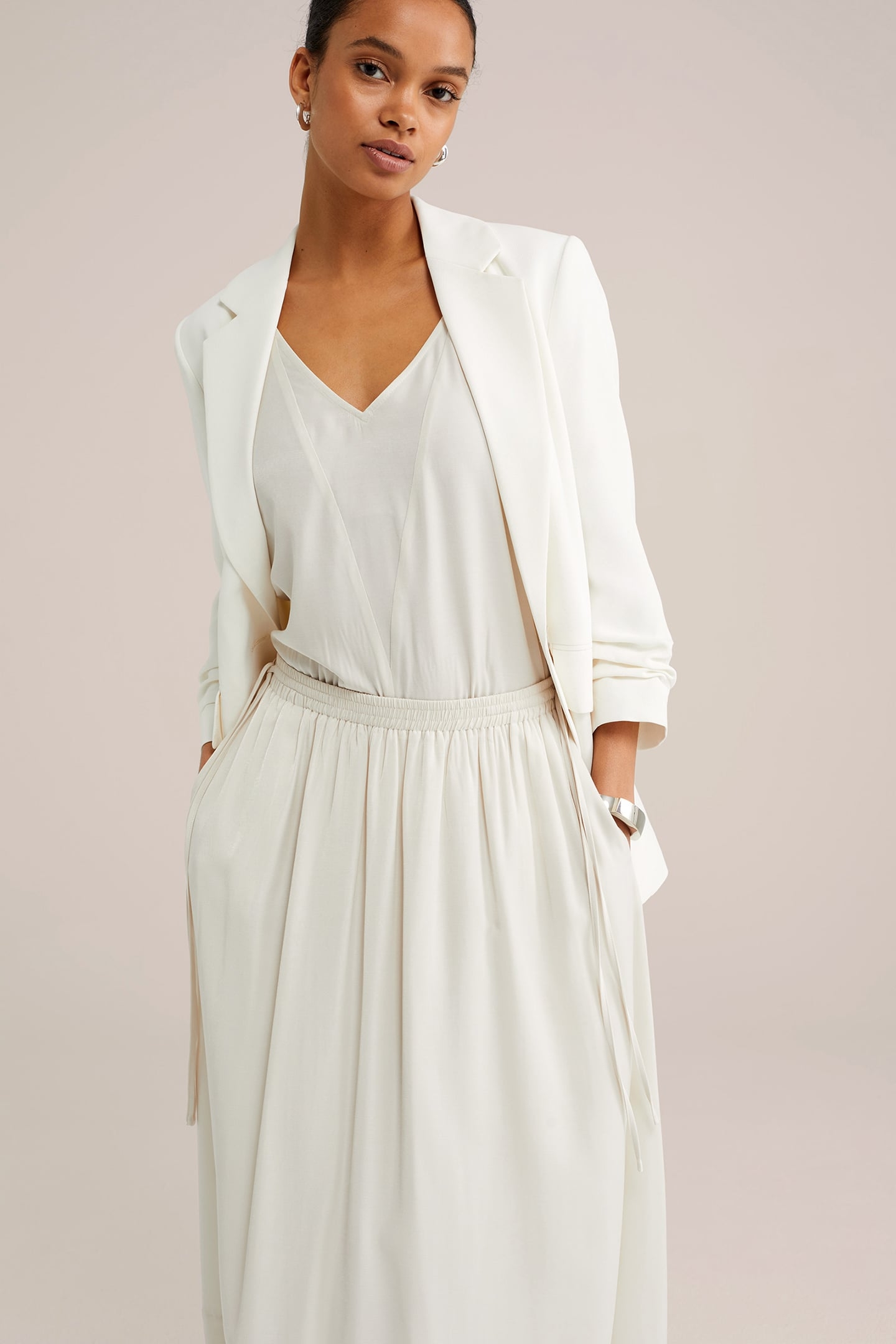 SKIRT MEDIUM LENGTH BEIGE 5