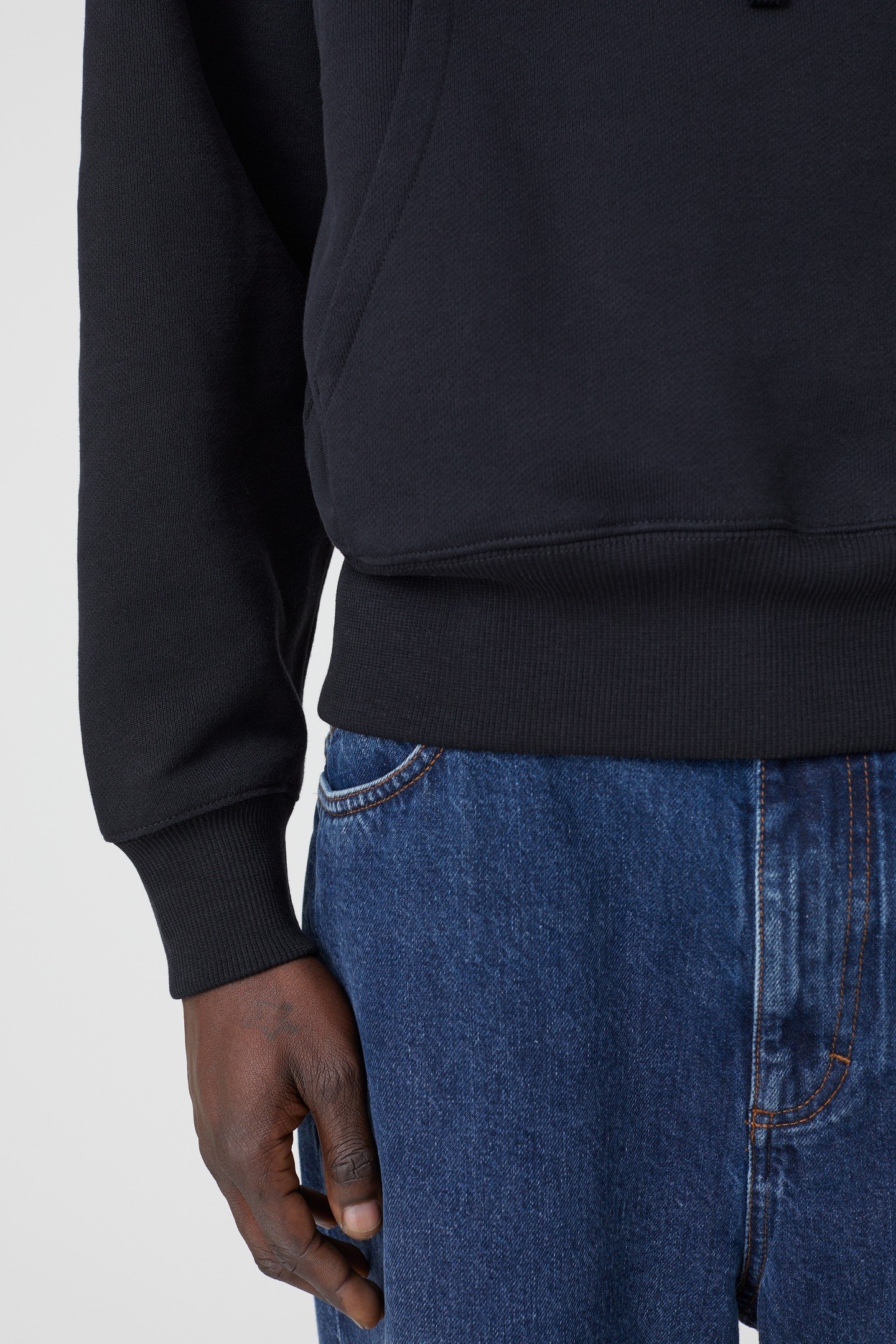 BOXY HOODIE T-SHIRTS BLACK 7