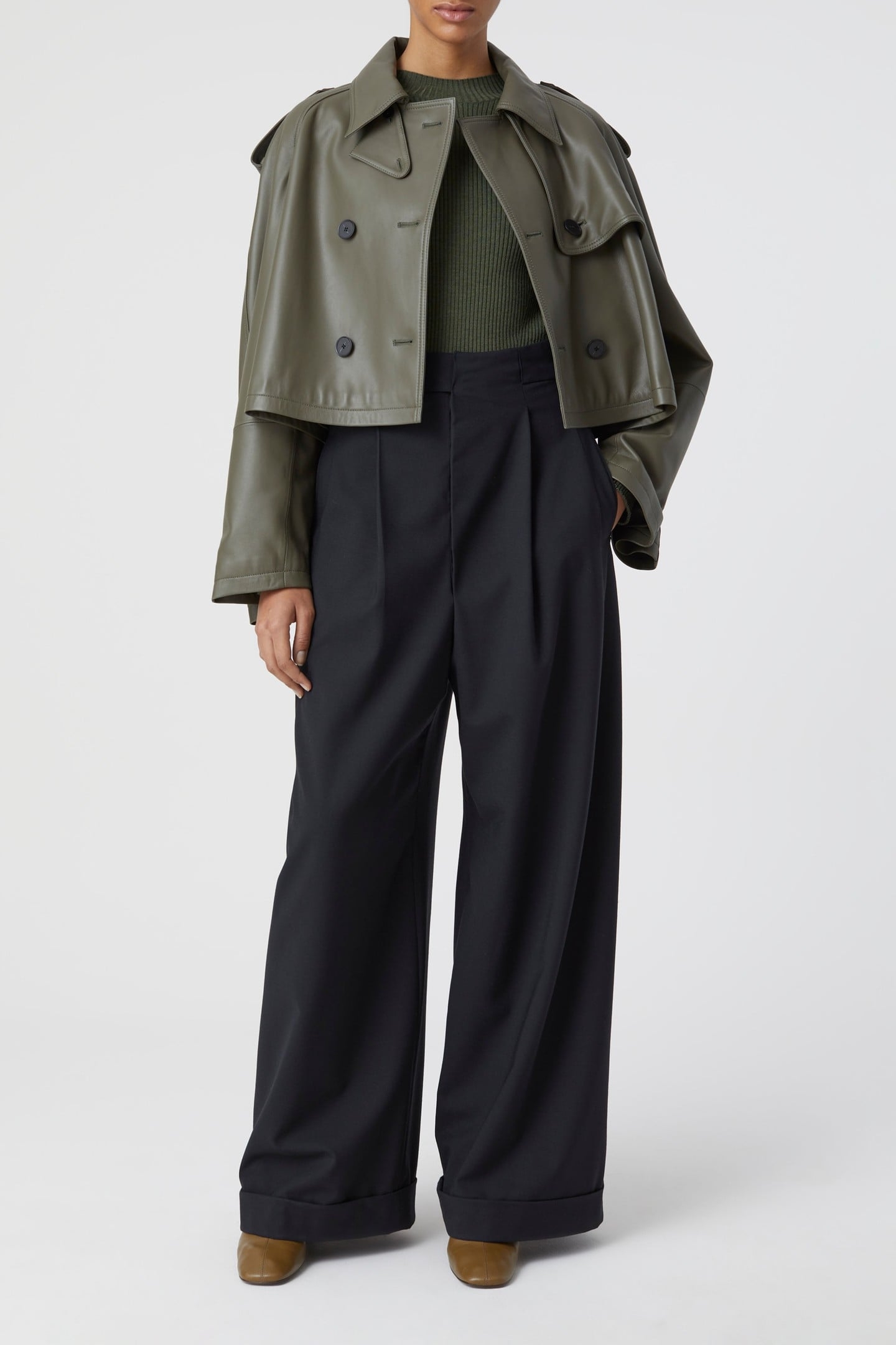 CREW NECK LONG SLEEVE KNITS ARMY GREEN 3