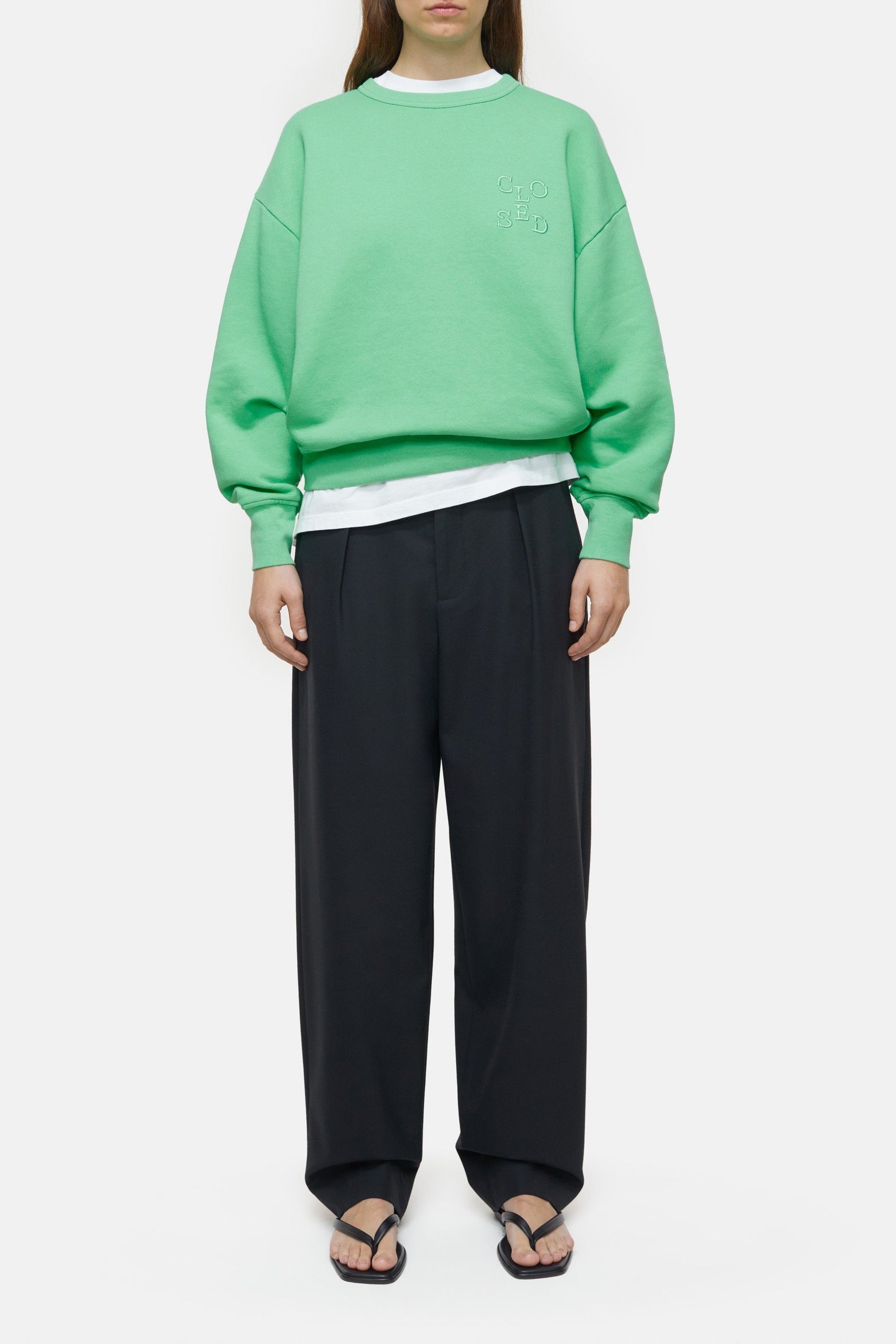 BASIC CREWNECK T-SHIRTS GREEN KICK 1