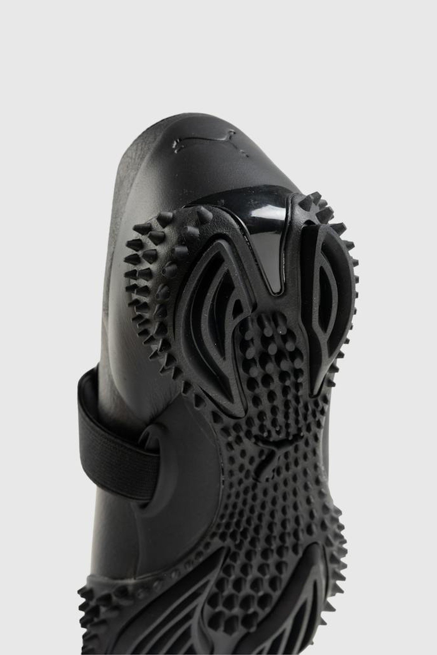 PUMA – MOSTRO FEY LEATHER BLACK 3