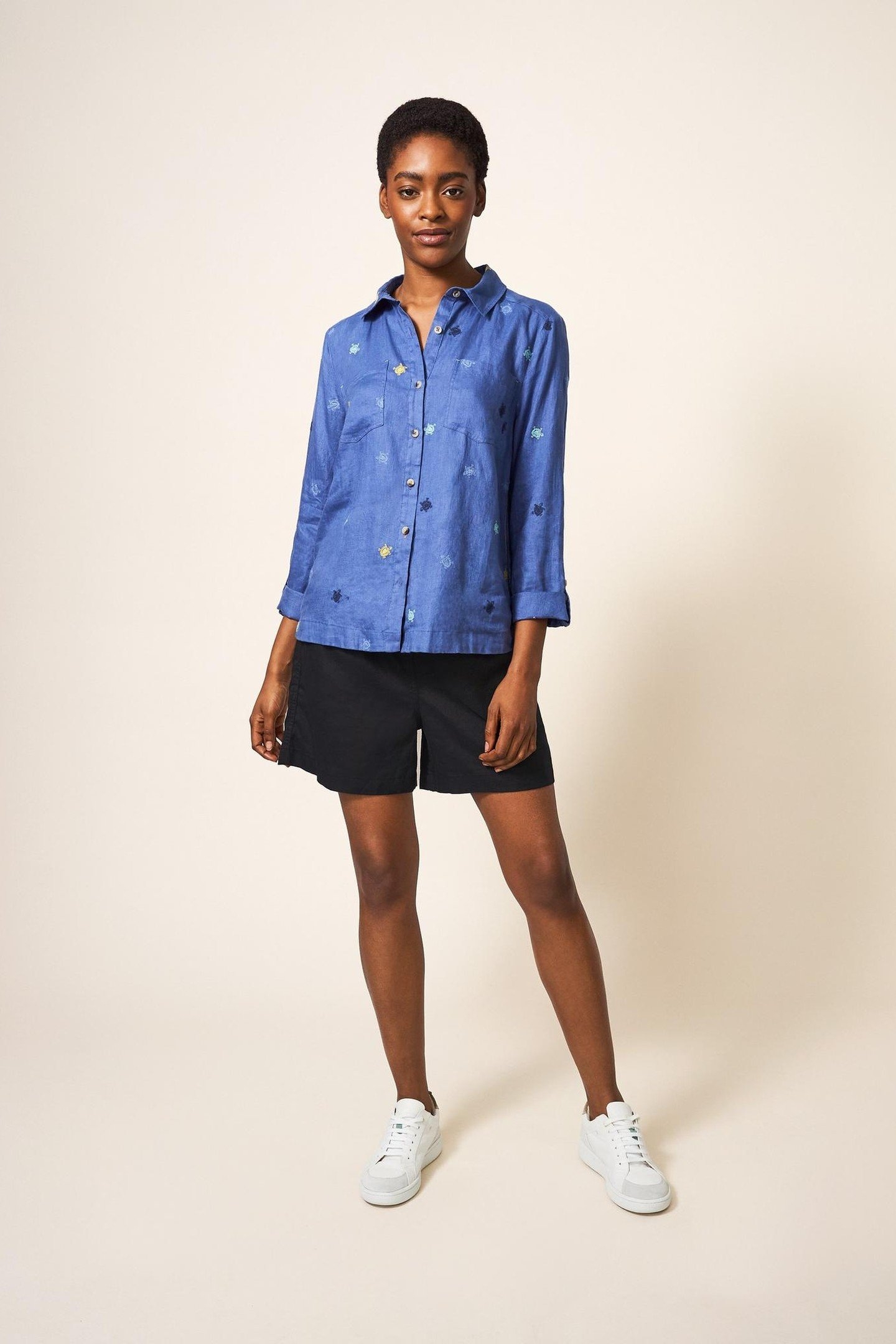 ROWENA LINEN SHORT PURE BLACK 2