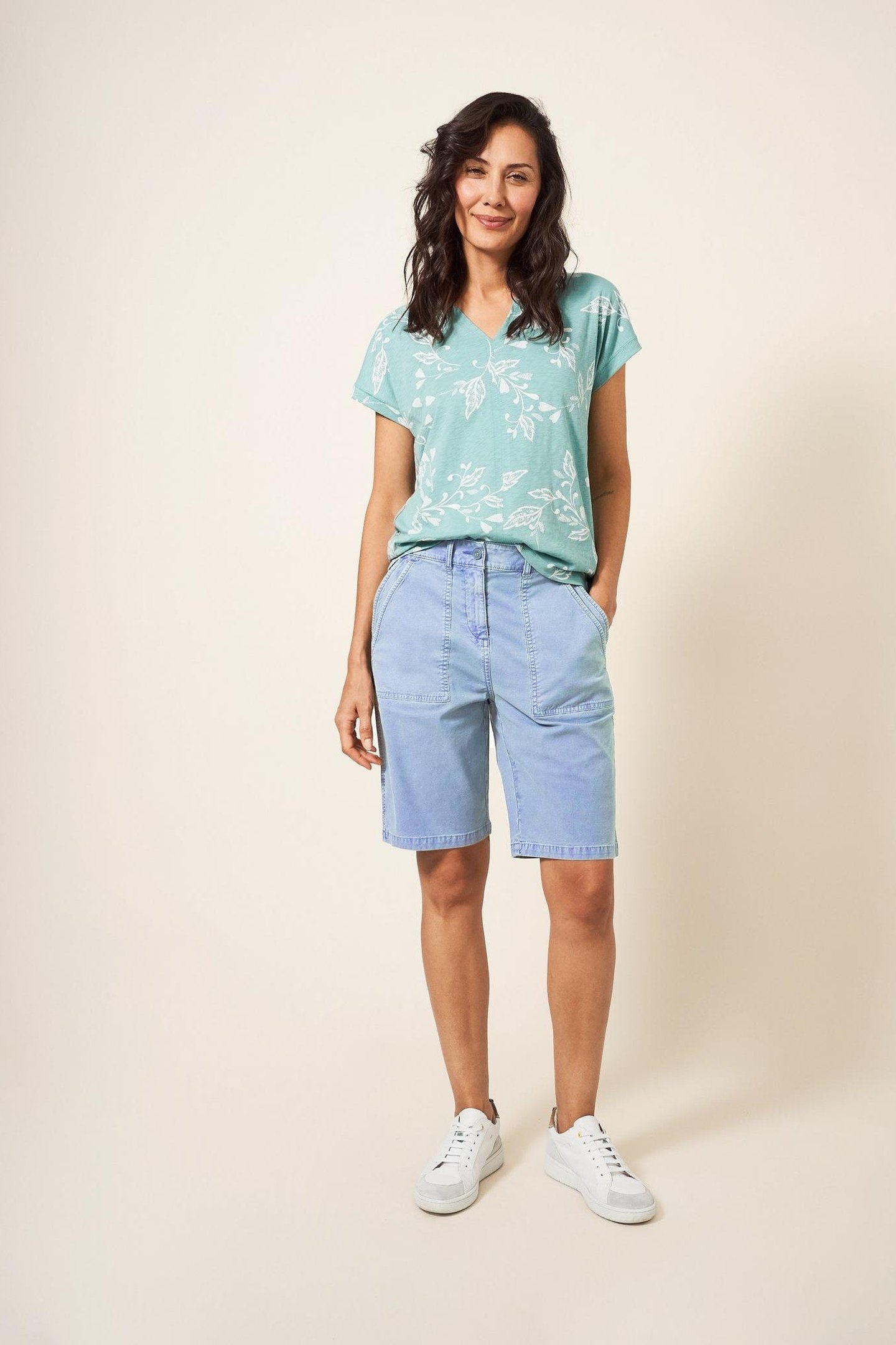 TWISTER CHINO SHORT LIGHT BLUE 1