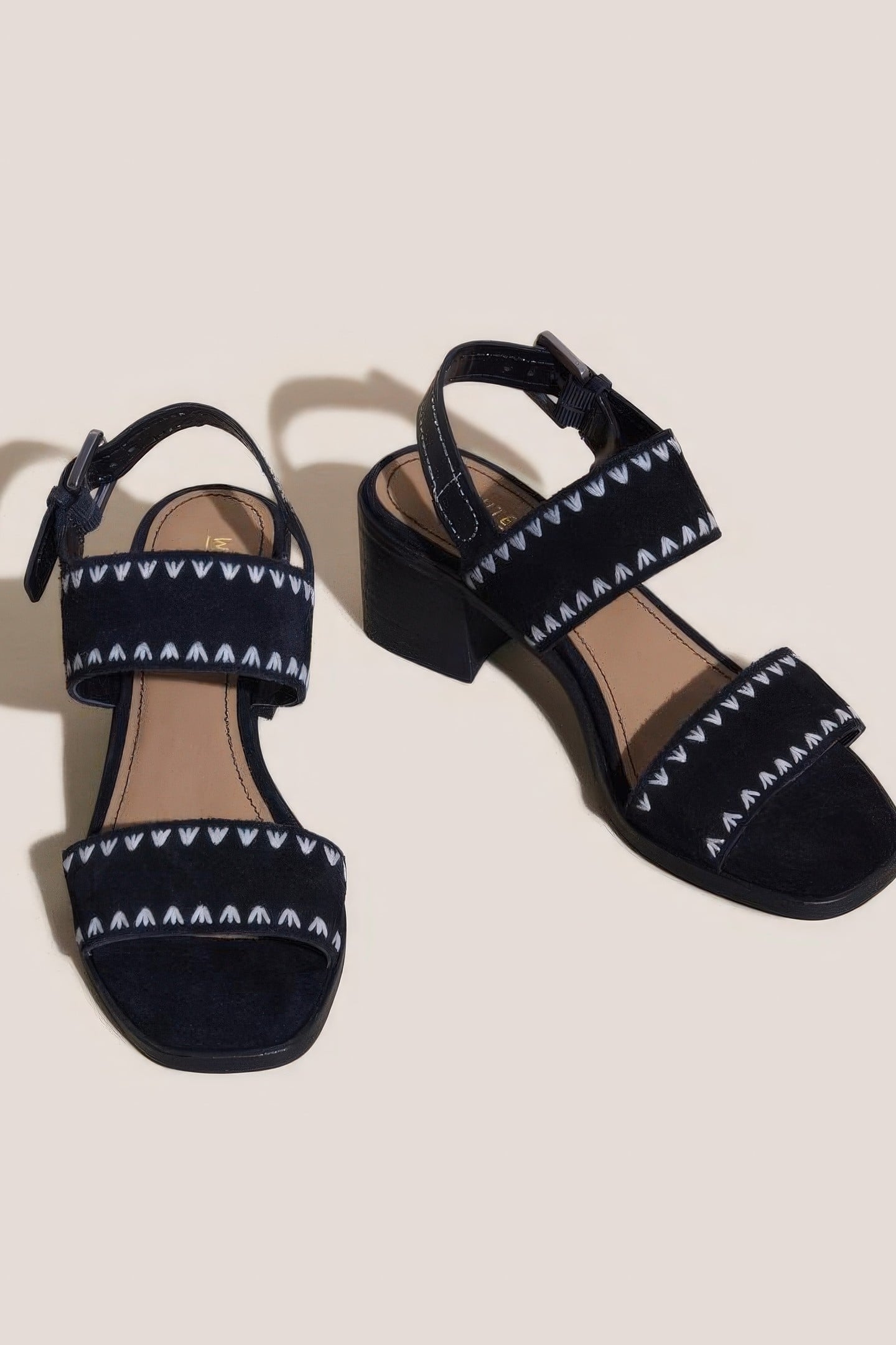 WHIPSTITCH BLOCK HEEL SANDAL PURE BLACK 5