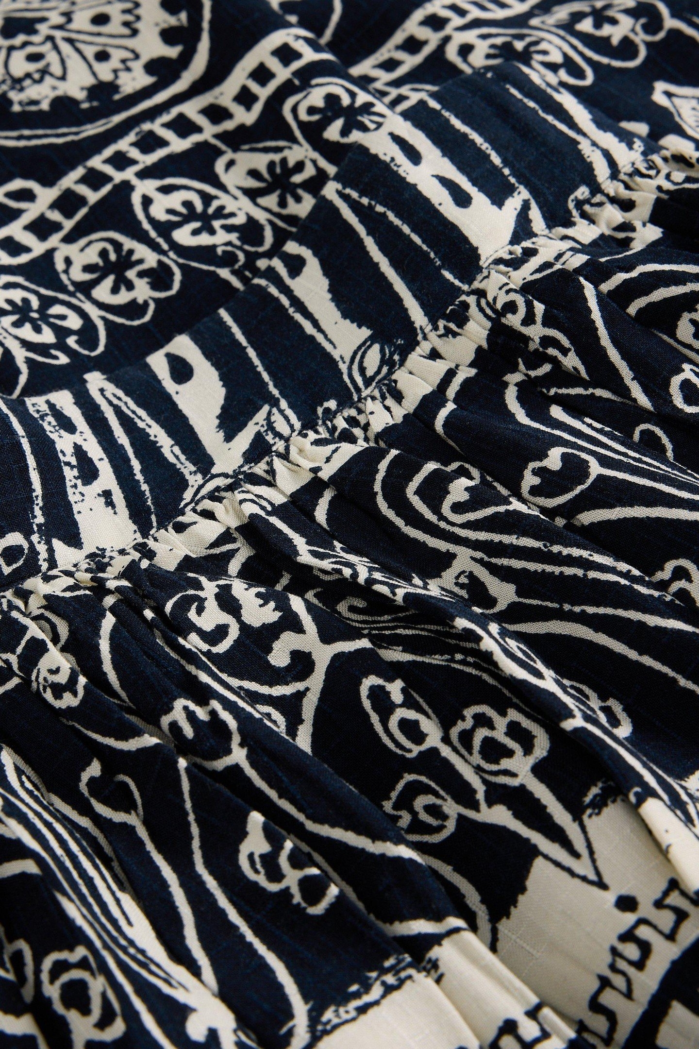 ABIGAIL MIDI SKIRT NAVY PRINT 4