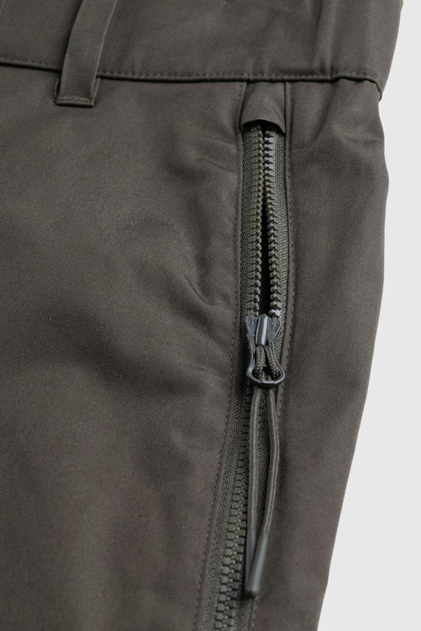 C.P. COMPANY – METROPOLIS SERIES HYST SHORTS 4