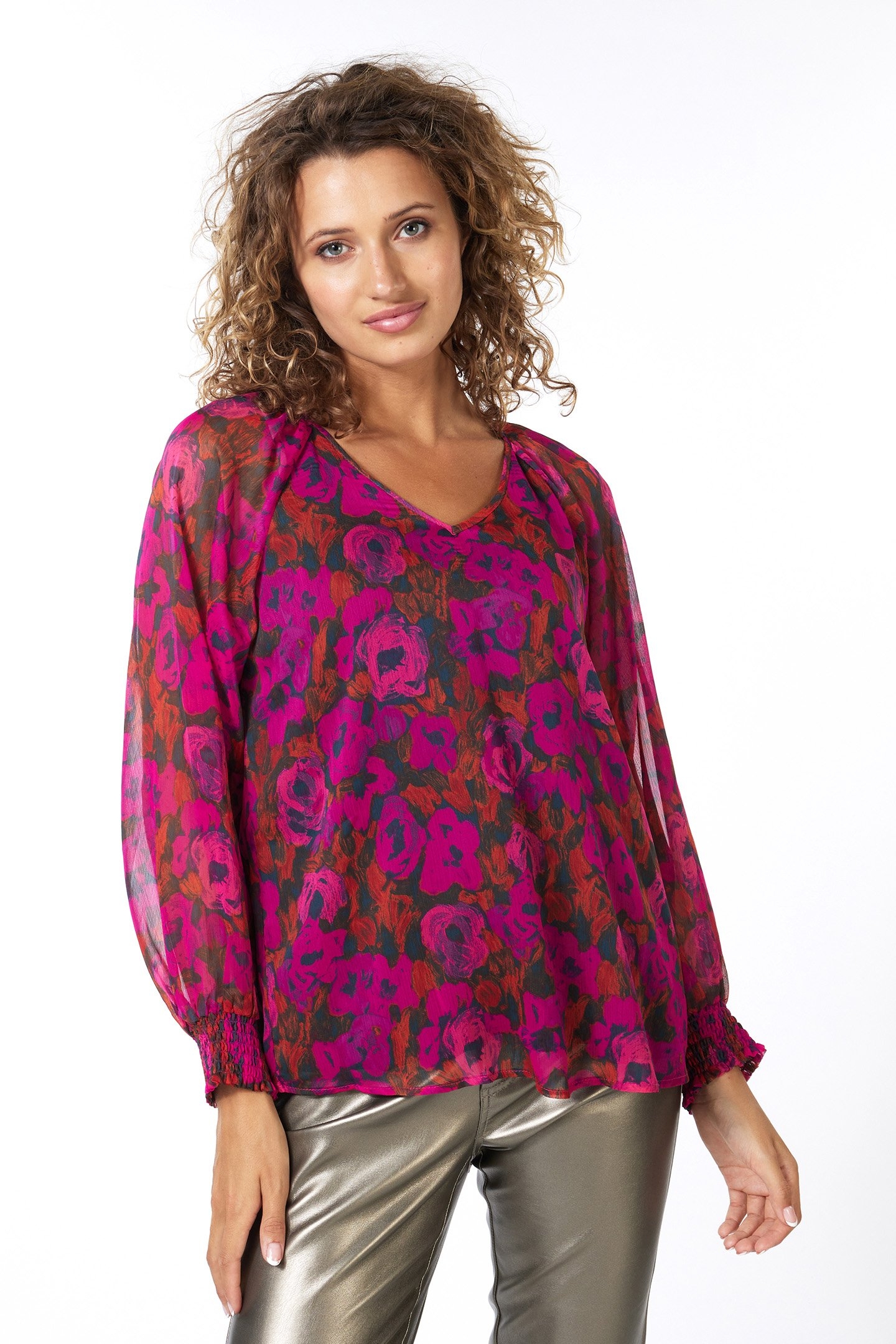 BLOUSE SMOCKED CUFF FLORAL WILDING PRINT 1