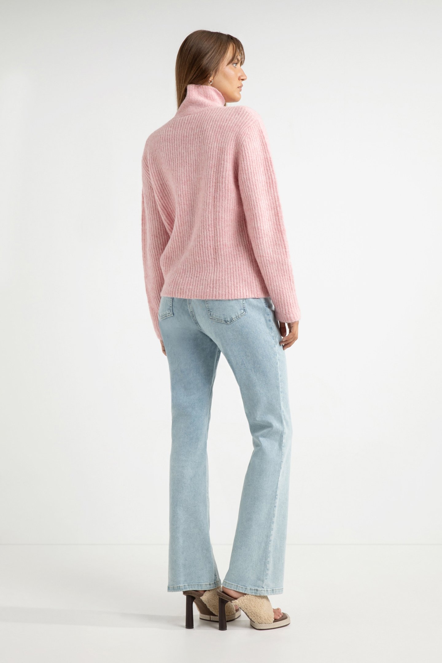 AURORA SWEATER SOFT PINK 2