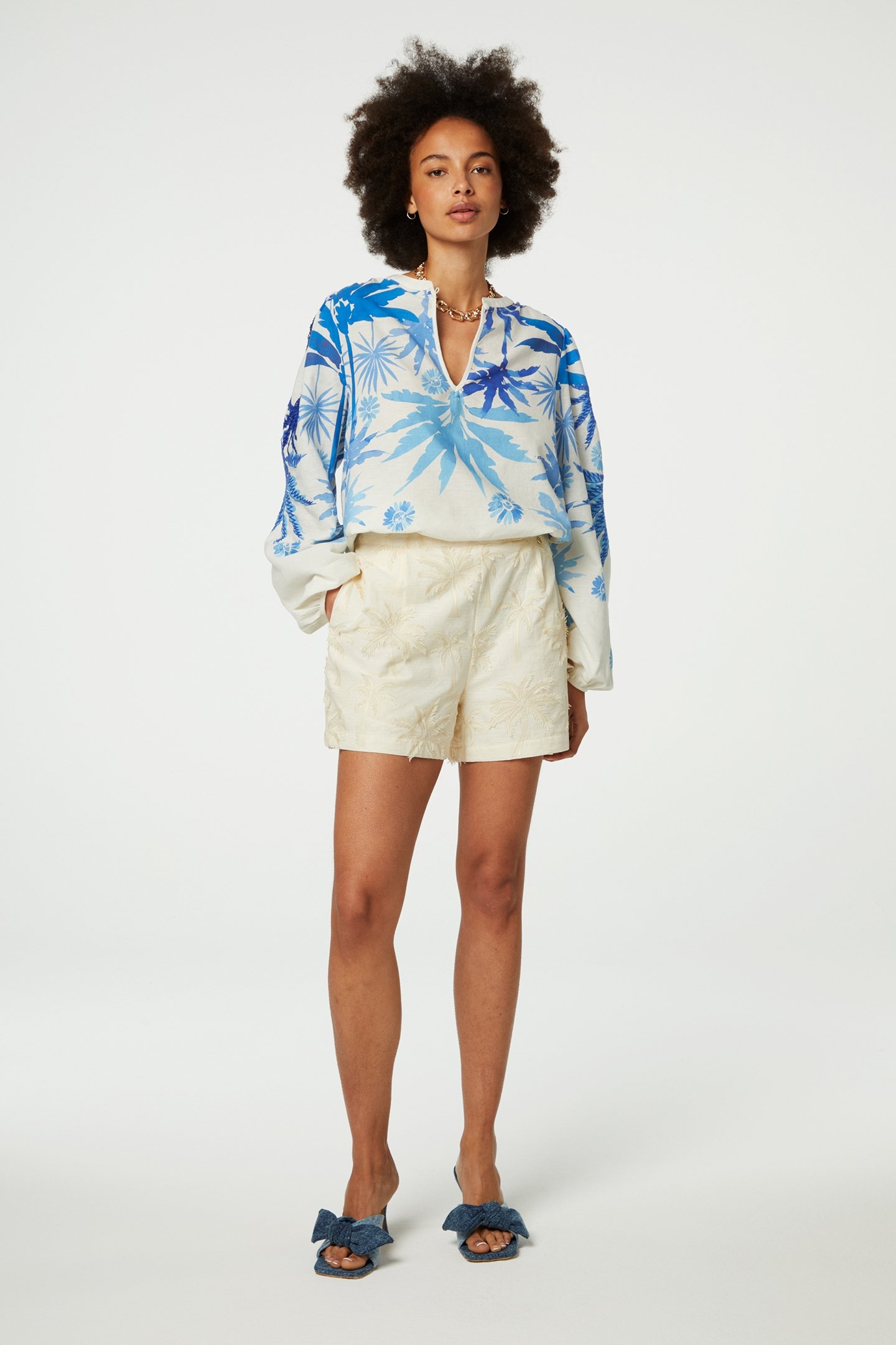 CARLY TOP WARM WHITE/BRIGHT BL 2