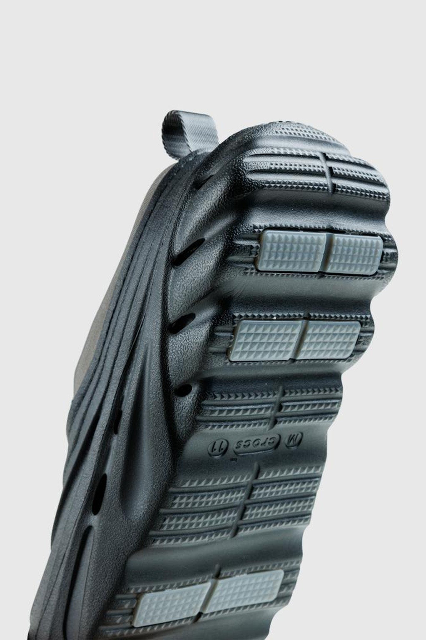 CROCS – ECHO STORM 5