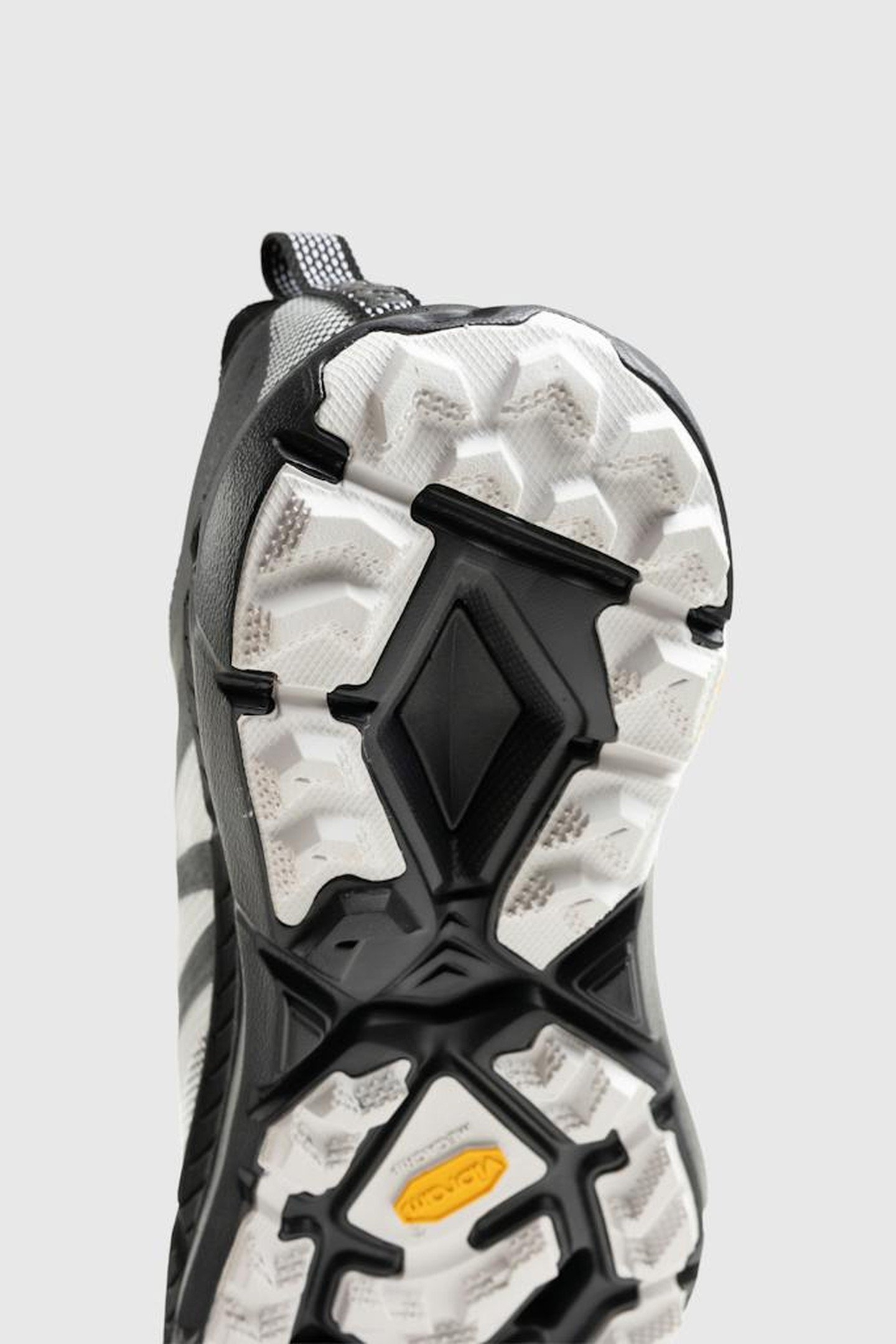 HOKA – MAFATE SPEED 4 LITE 2