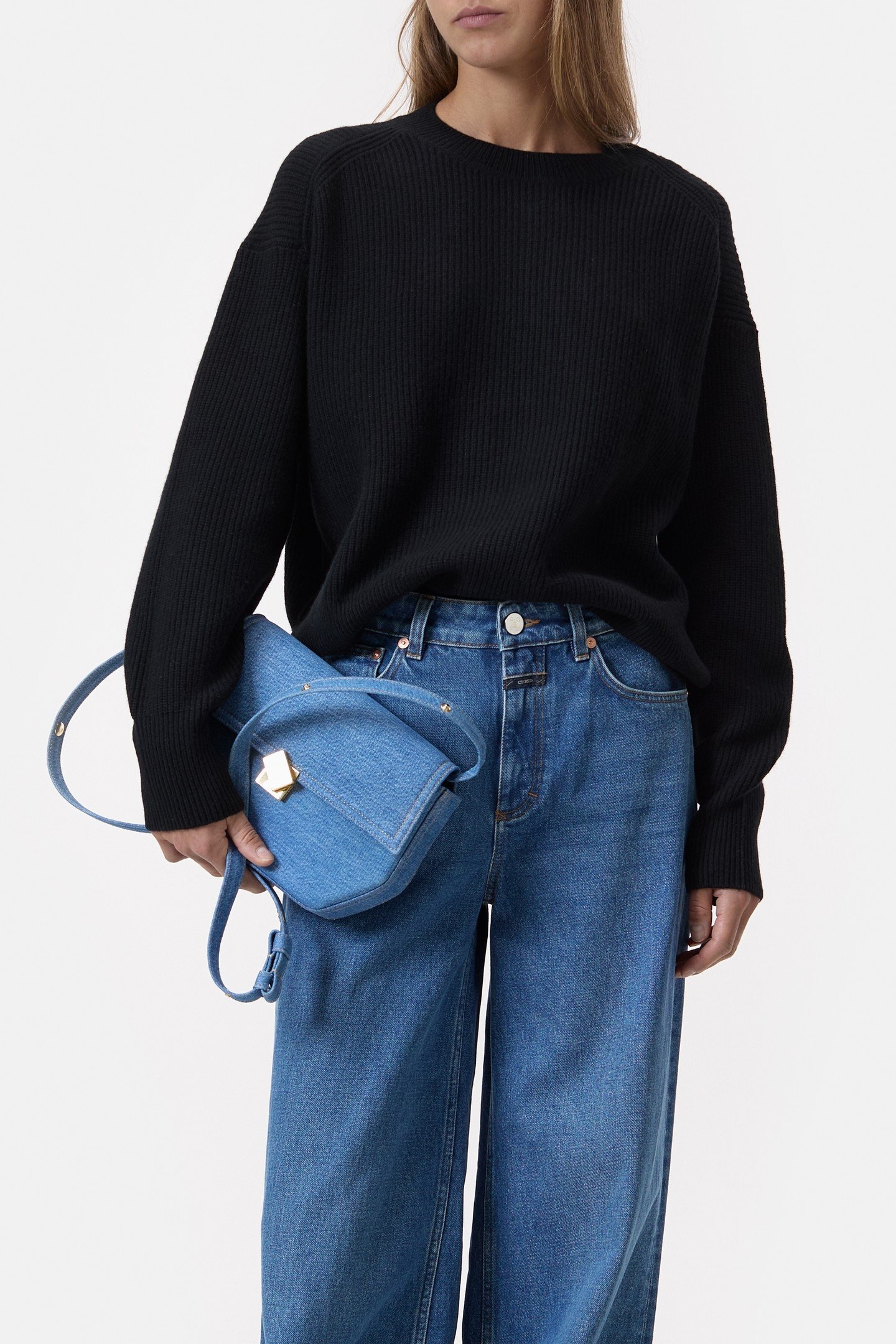 CROPPED CREW NECK KNITS BLACK 1