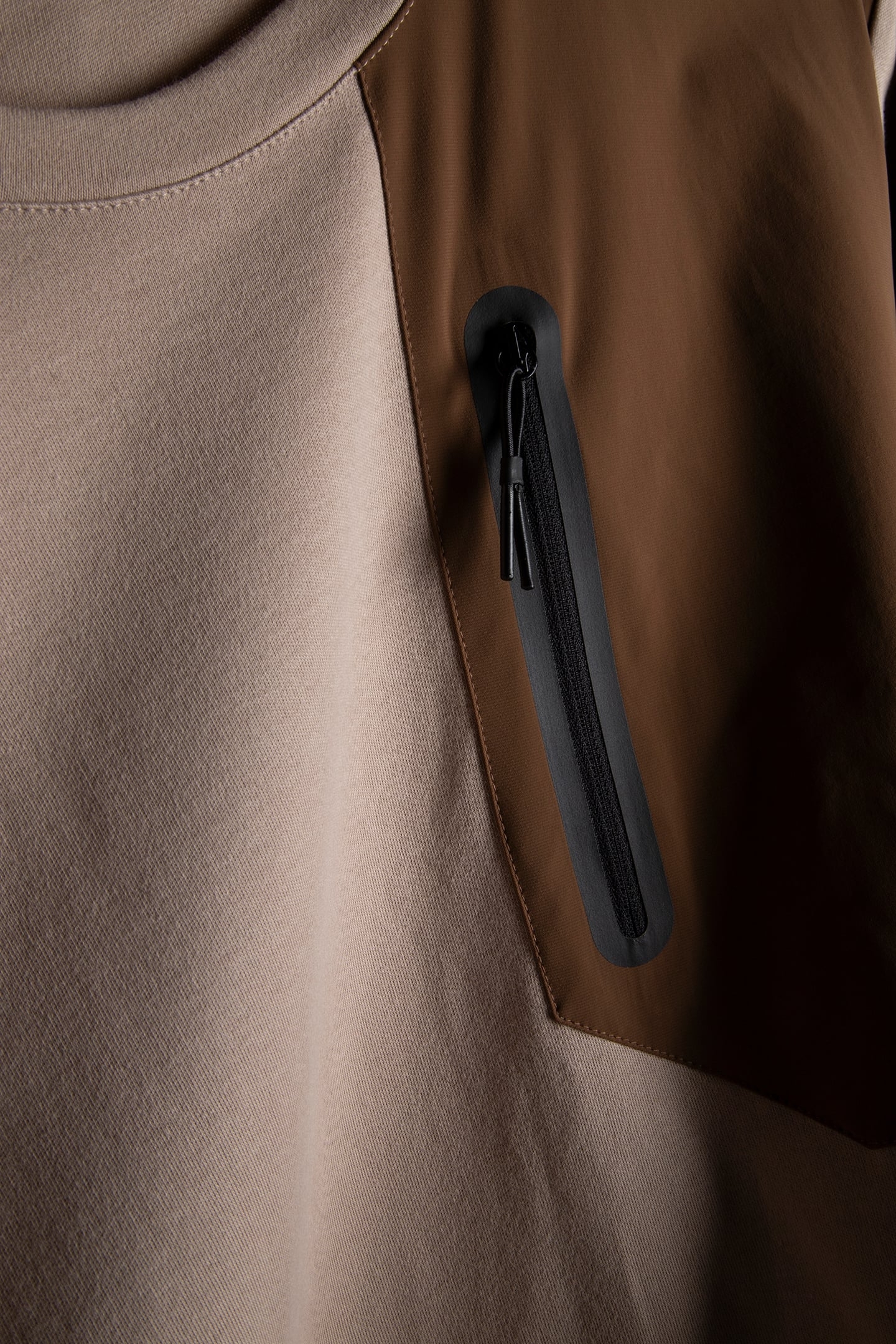 Q+ REGULAR FIT T-SHIRT WARM TAUPE 4