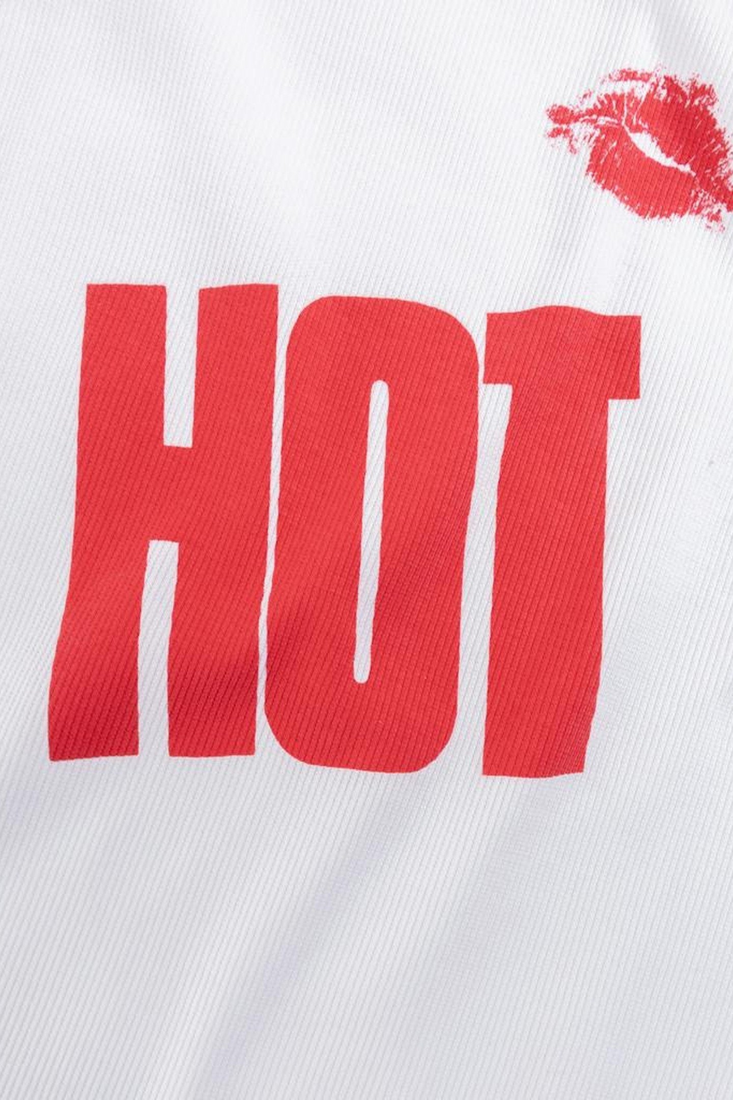 CARNE BOLLENTE – KISS ME I'M HOT TANK TOP 2