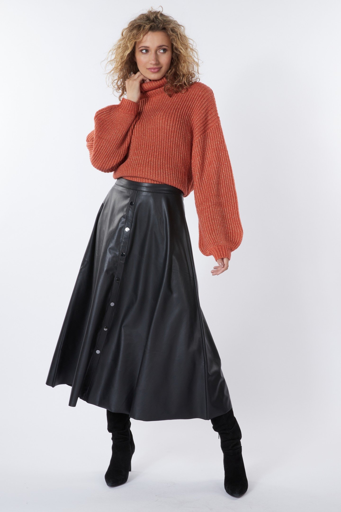 SKIRT MIDI LIGHT PU BLACK 2