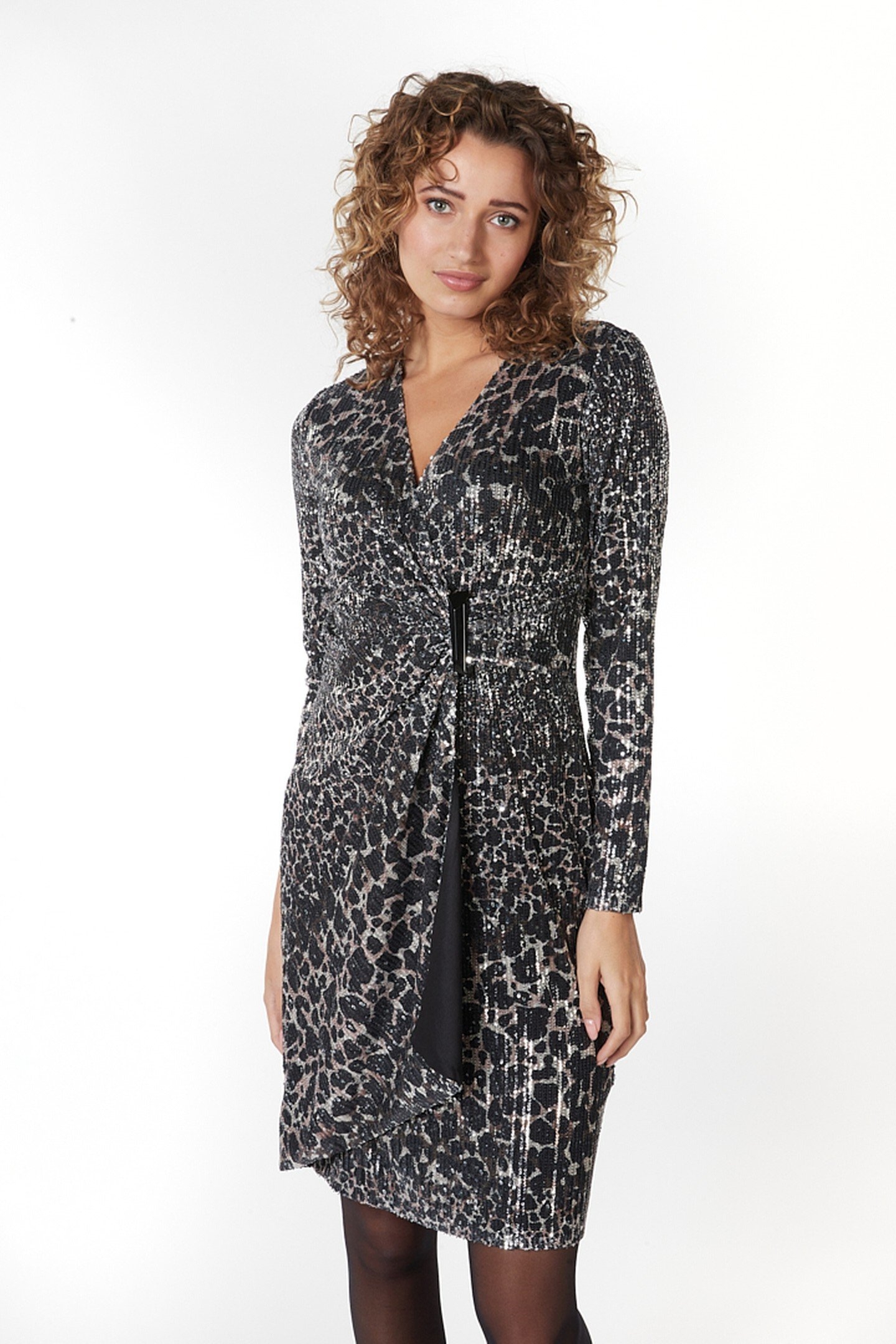 DRESS SEQUINS SCATTERED ILLUSION PRINT 2