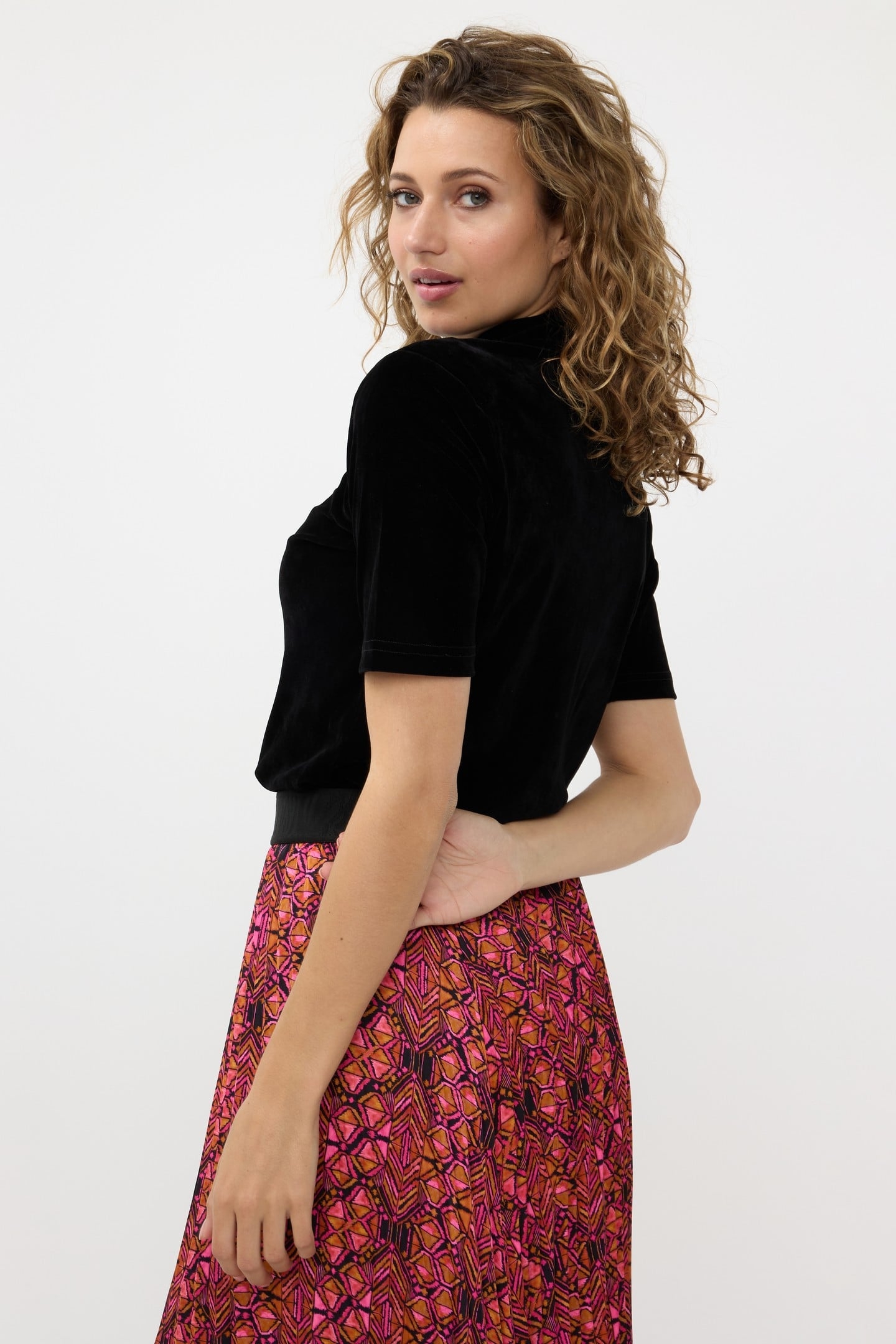 TOP WRINKLED WAIST BLACK 3