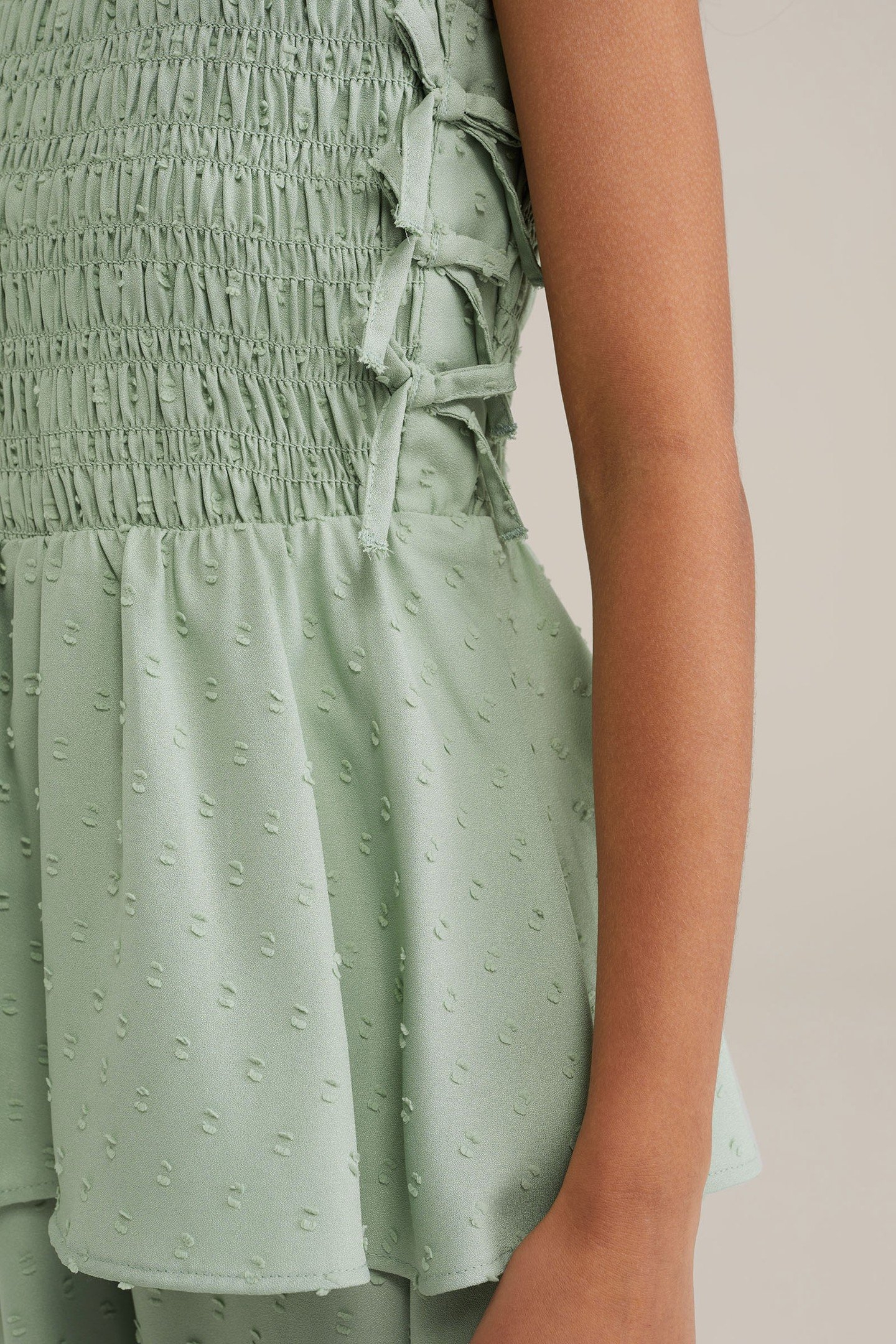 GIRLS DRESS MID LENGTH LIGHT GREEN 5