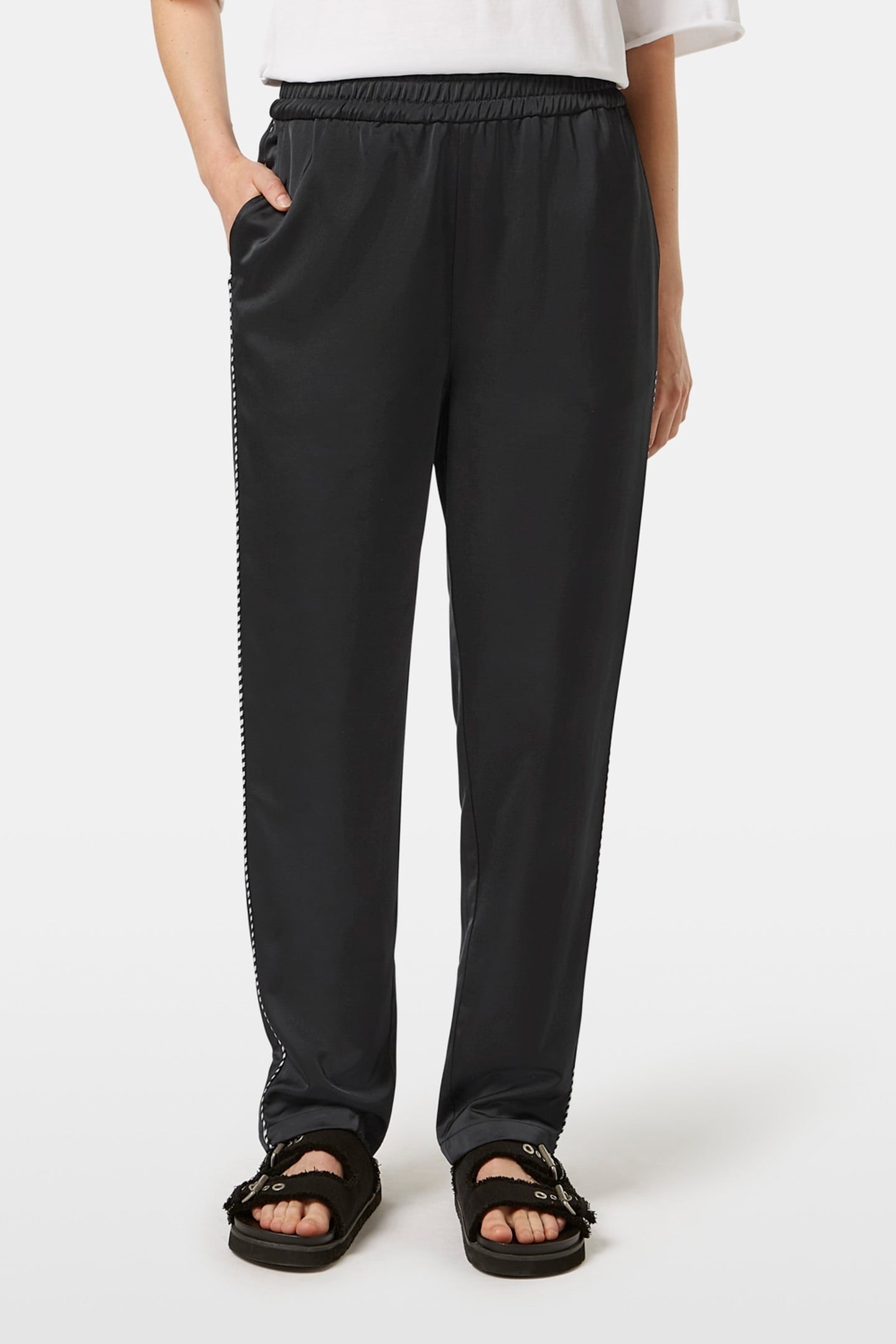 MAIA MID RISE SATIN PULL ON PANT BLACK 2