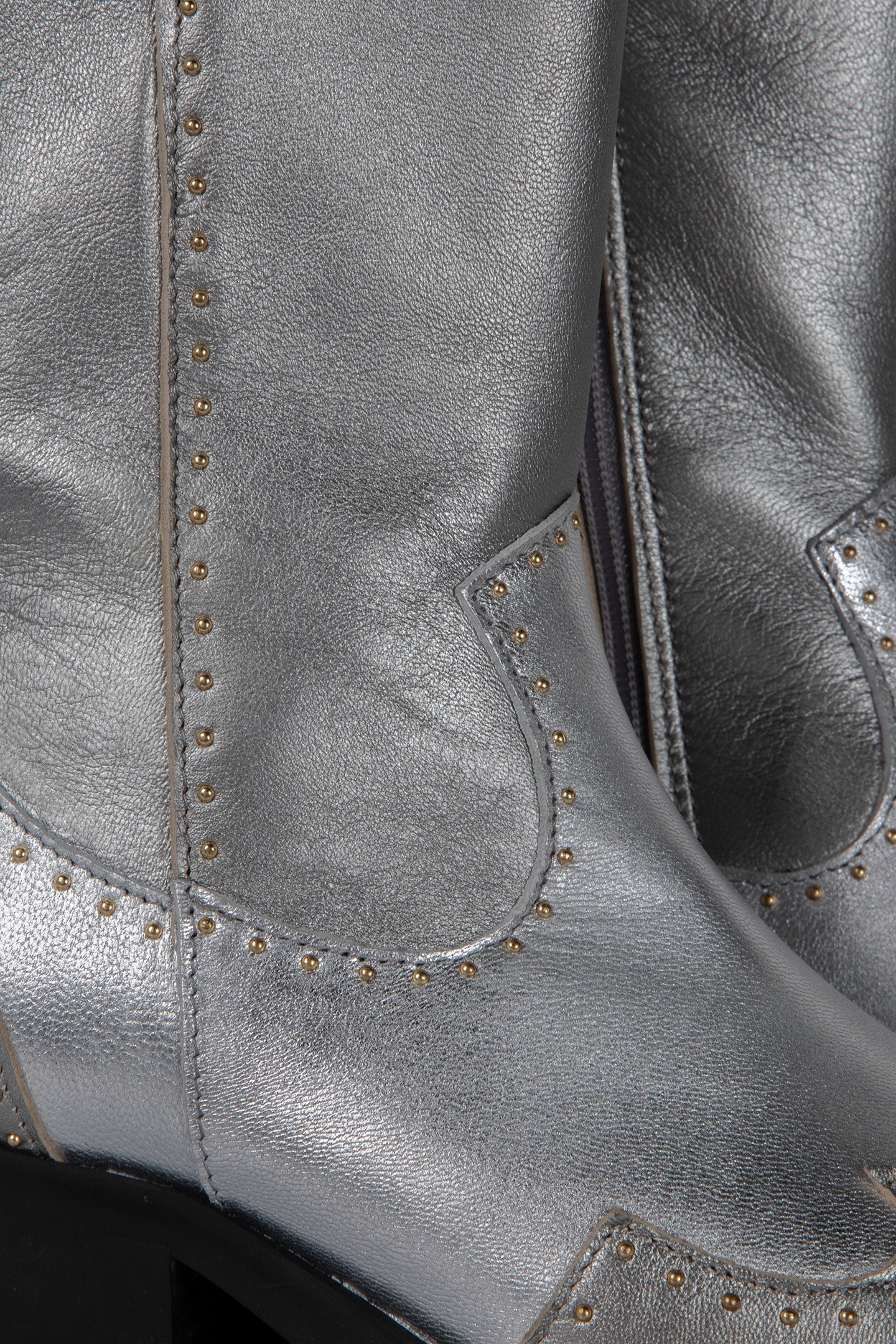 ASPEN STUDS STEEL / SILVER 6