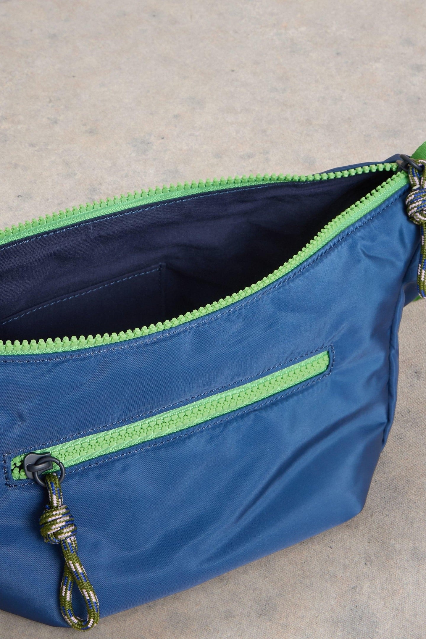 MEADOW CROSSBODY DARK BLUE 5