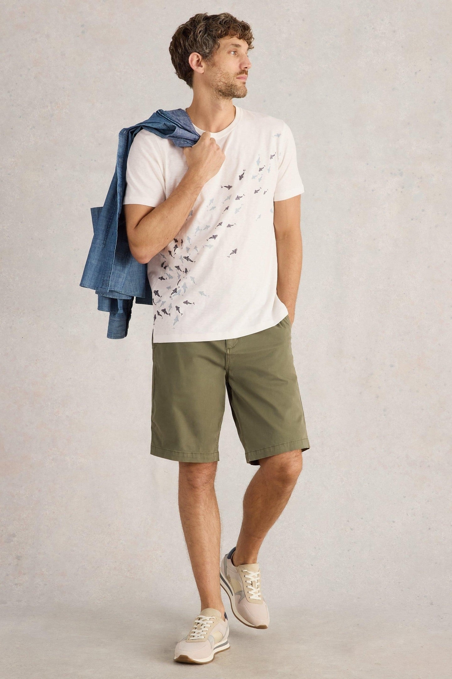 SWIMMING FISH GRAPHIC TEE WHITE PRINT 2