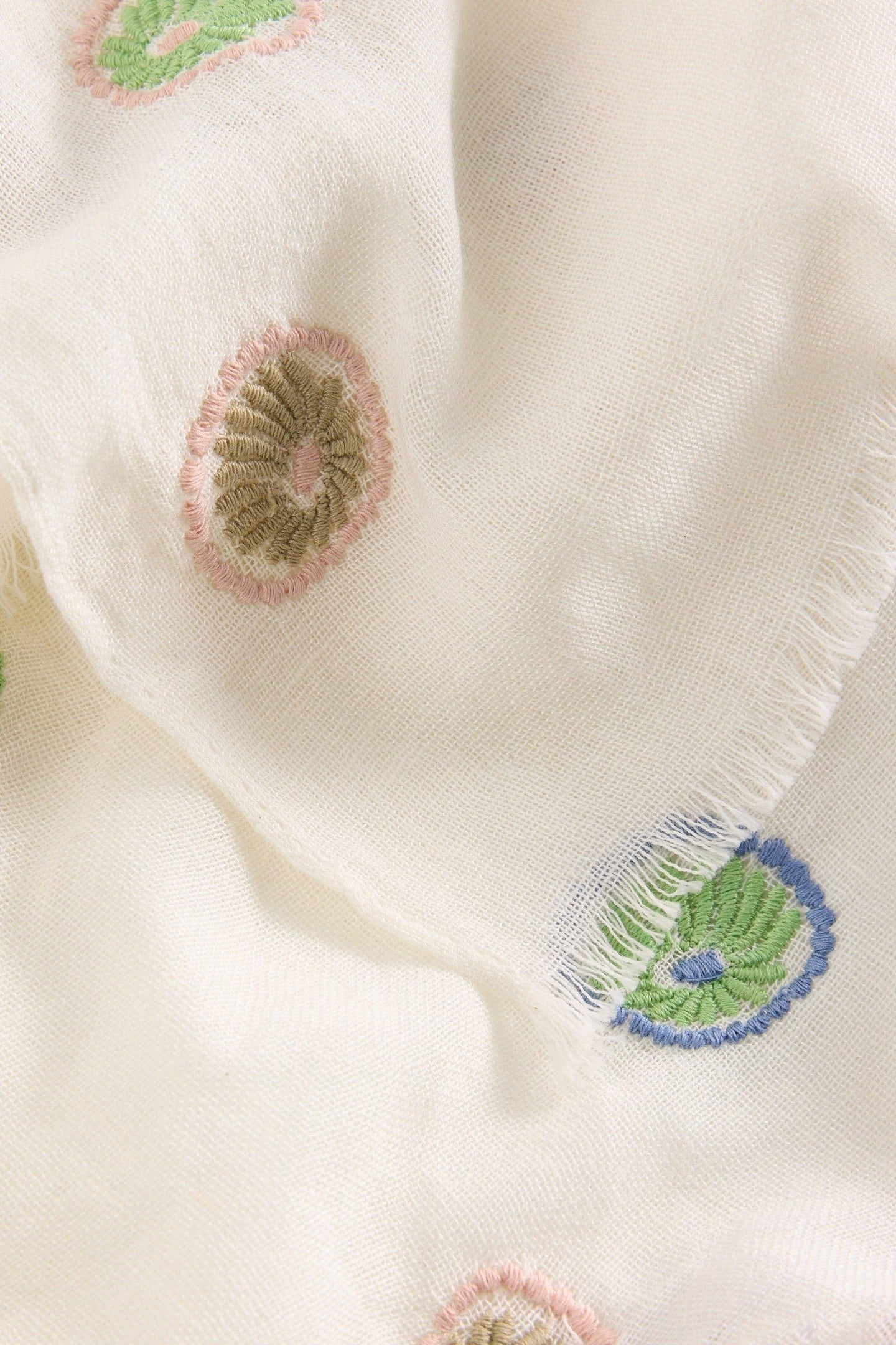 EMBROIDERED SCARF WHITE MULTI 3