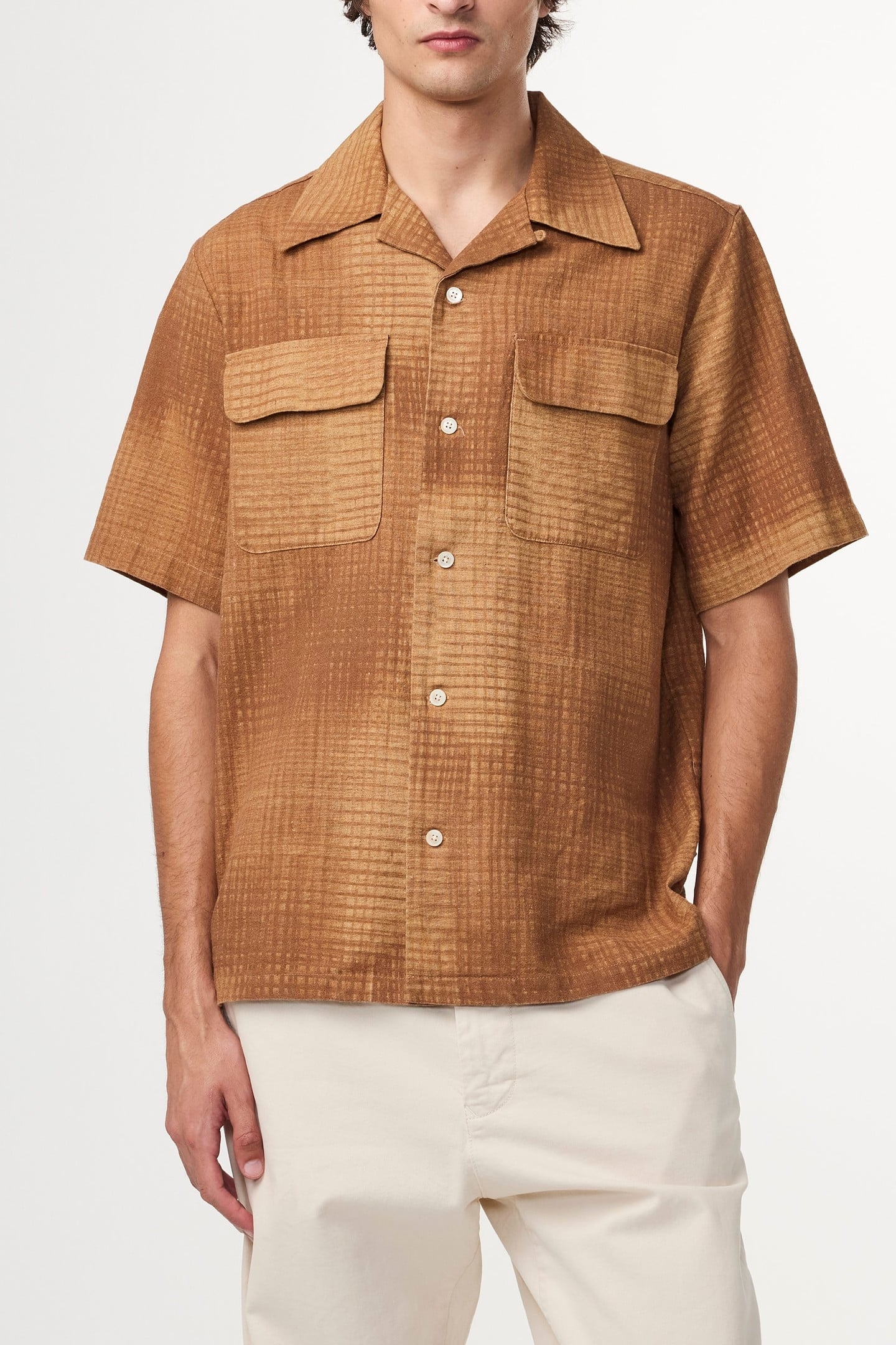 DANIEL SHORT SLEEVE BROWN PRINT 1