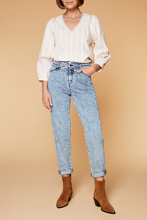 LE FAYE - 7/8TH SLOUCHY LIGHT WASH JEANS 1