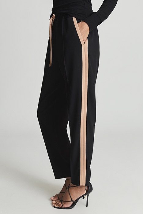 FRAZER TAPER BLACK 4