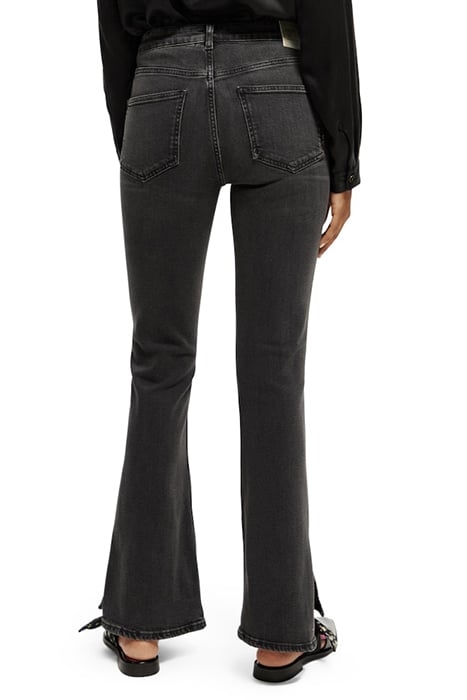 THE CHARM FLARED JEANS — SOULMATE 3