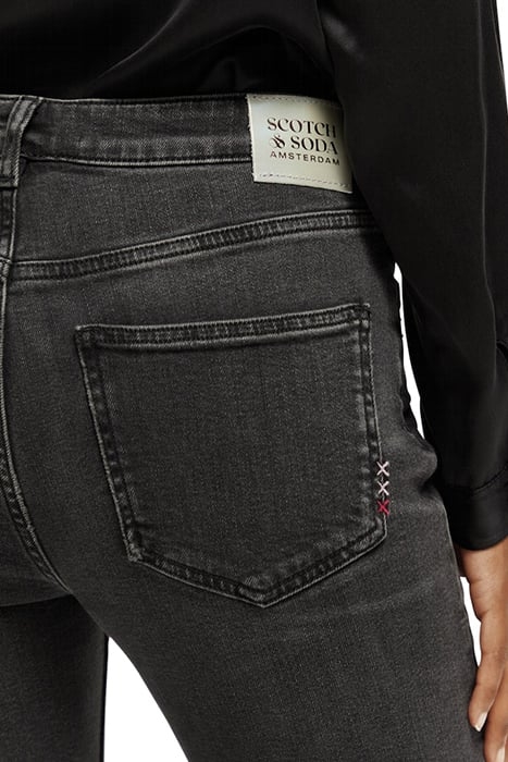 THE CHARM FLARED JEANS — SOULMATE 6