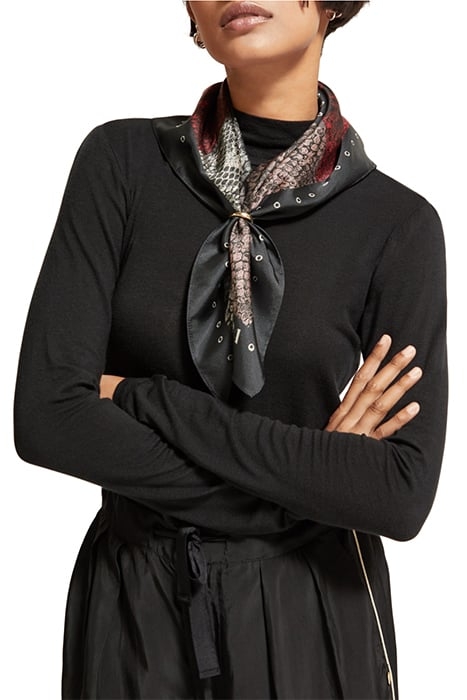 PRINTED SQUARE SCARF SNAKE MULTI 2