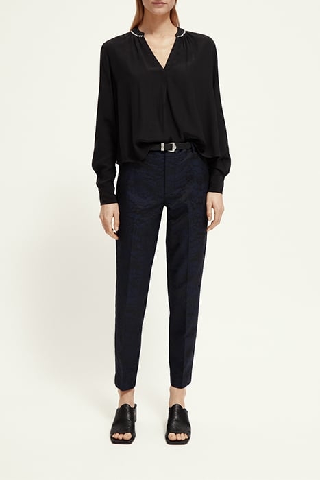 LOWRY - MID RISE SLIM LEG FEATHER JACQUARD PANTS FEATHER JAC 3