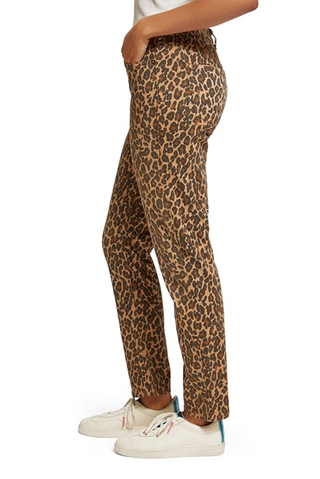 HIGH FIVE SLIM FIT JEANS — PRINT AND DYE CREATURES OF THE NI 6